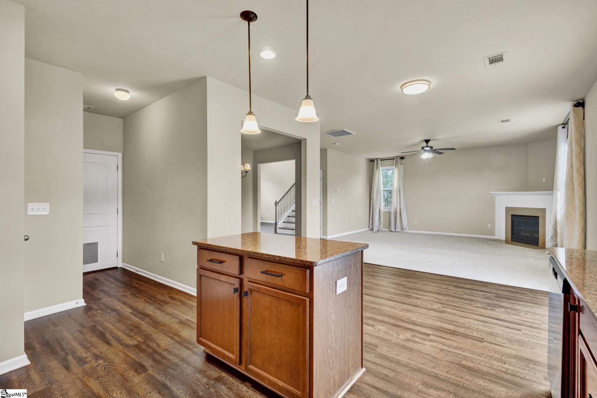 105 Yount Court Property Photo 16
