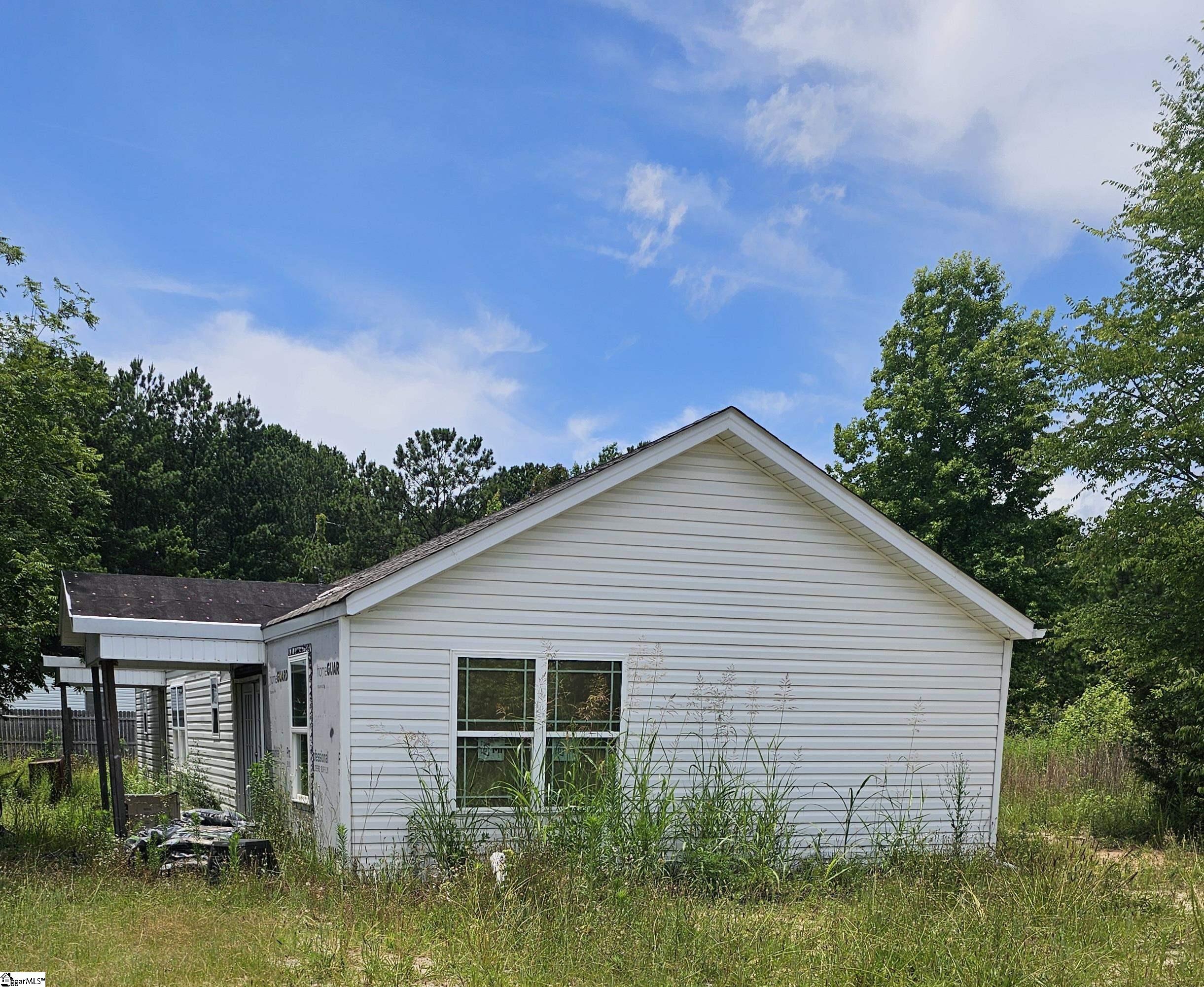 140 Colleton Lane Property Photo 1