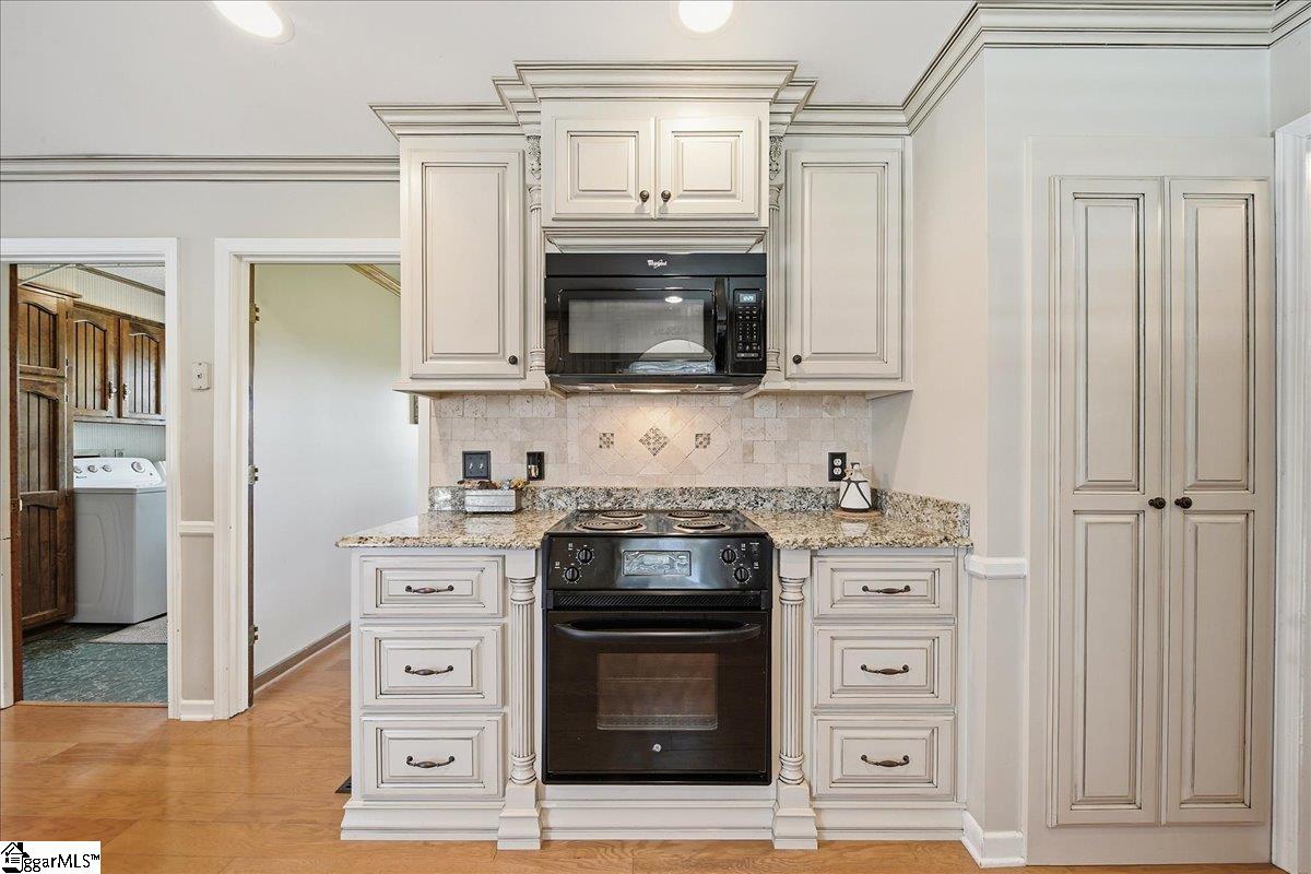 418 River Road Property Photo 10