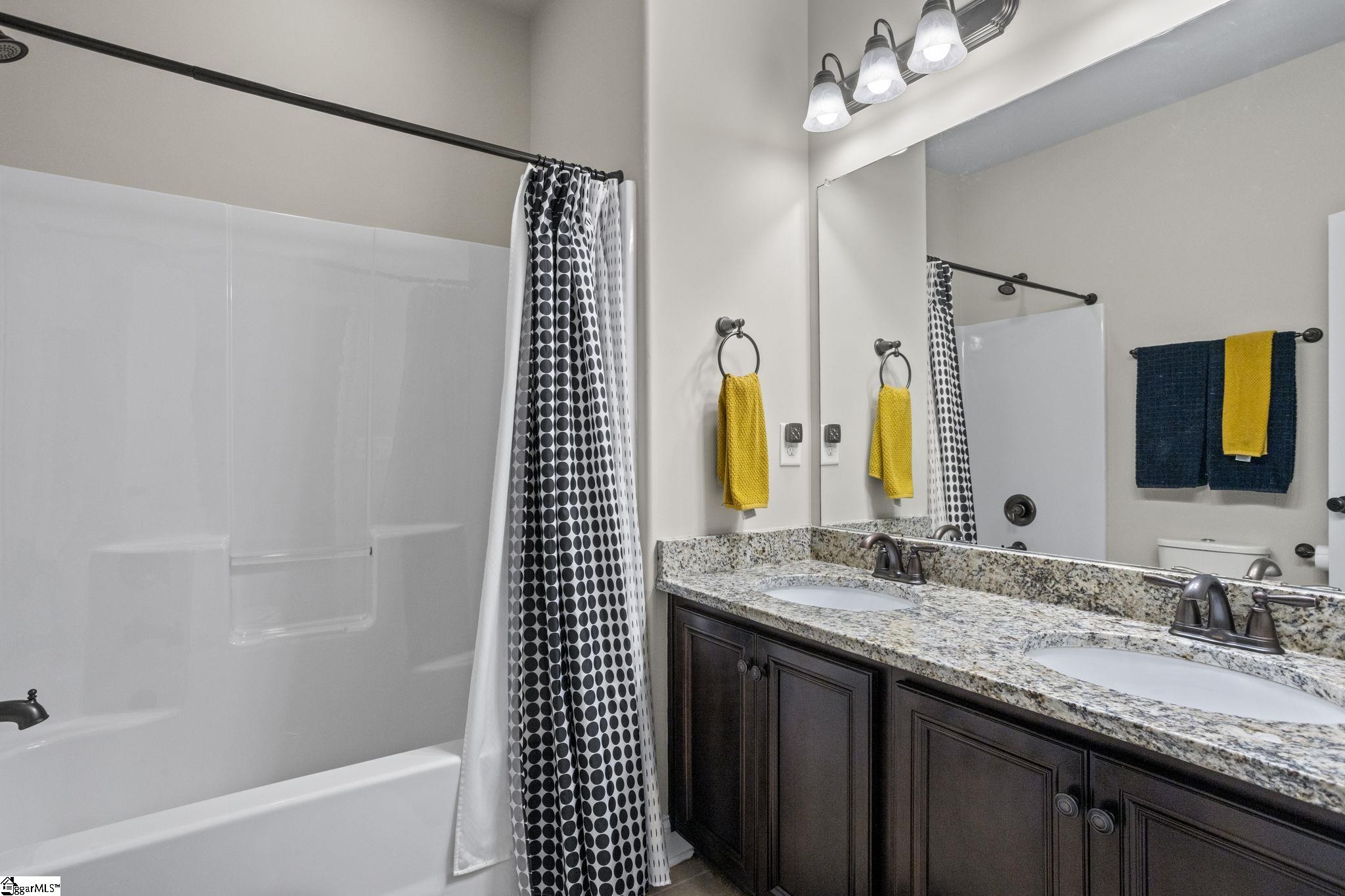 239 Tuxedo Lane Property Photo 42