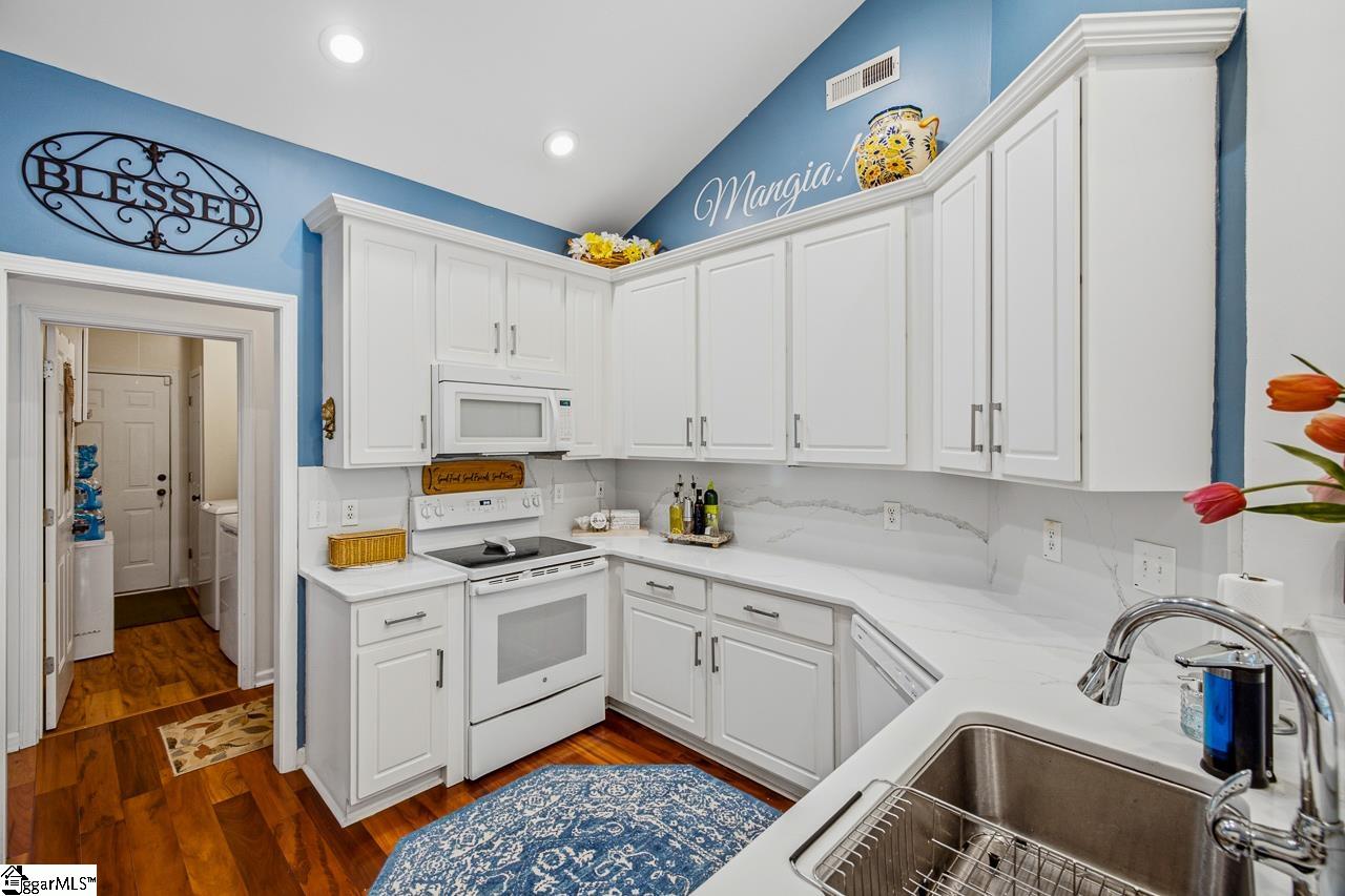4 Catbriar Court Property Photo 10