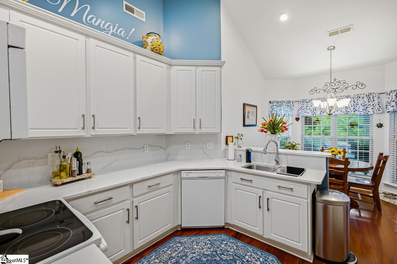 4 Catbriar Court Property Photo 12