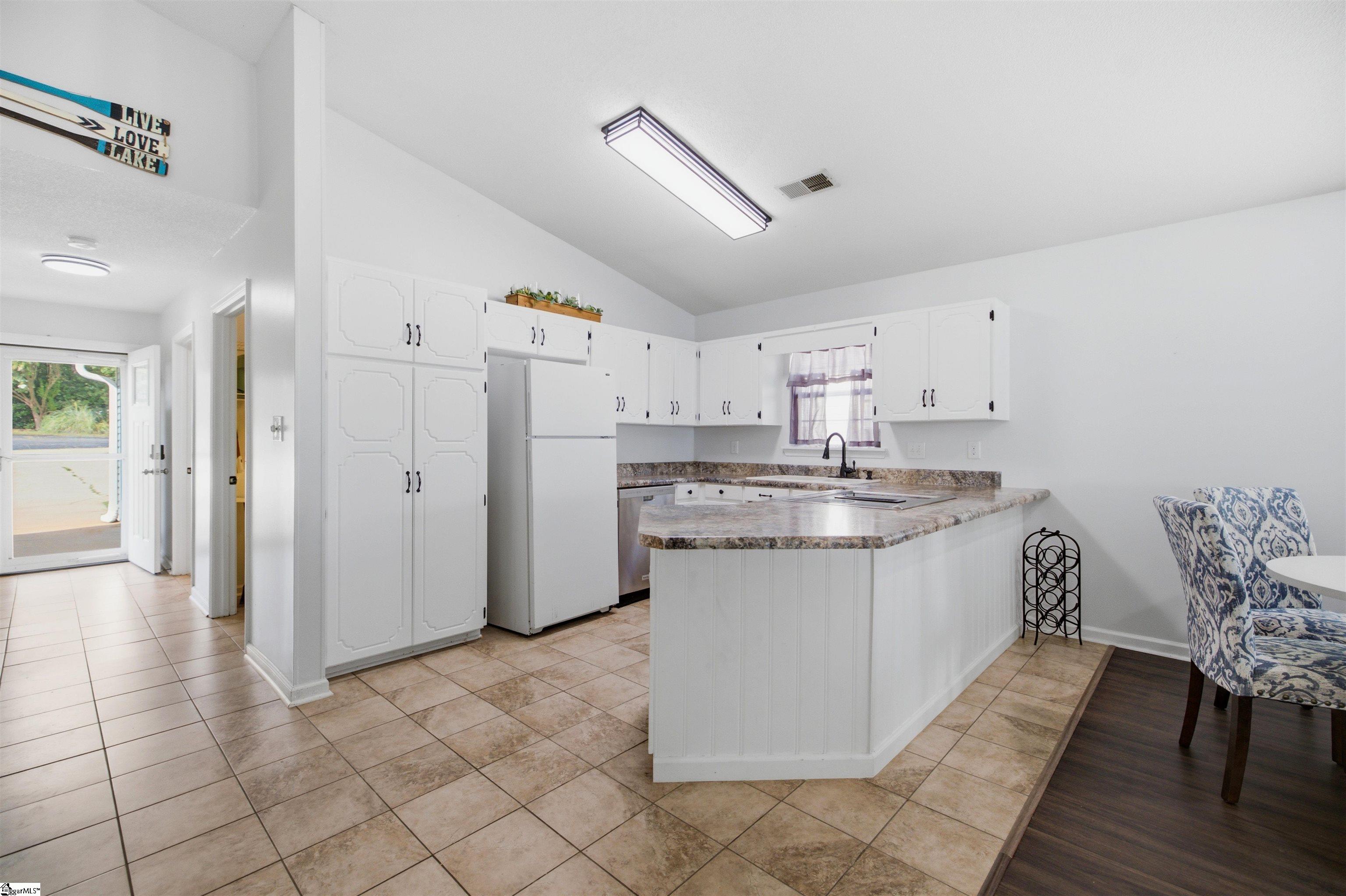 134 Peake Court Property Photo 14