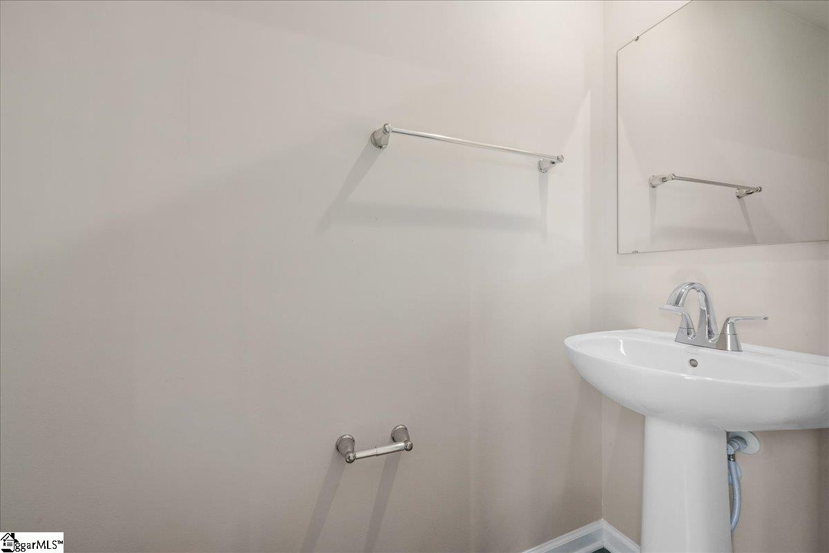 216 Highland Station Drive Property Photo 12