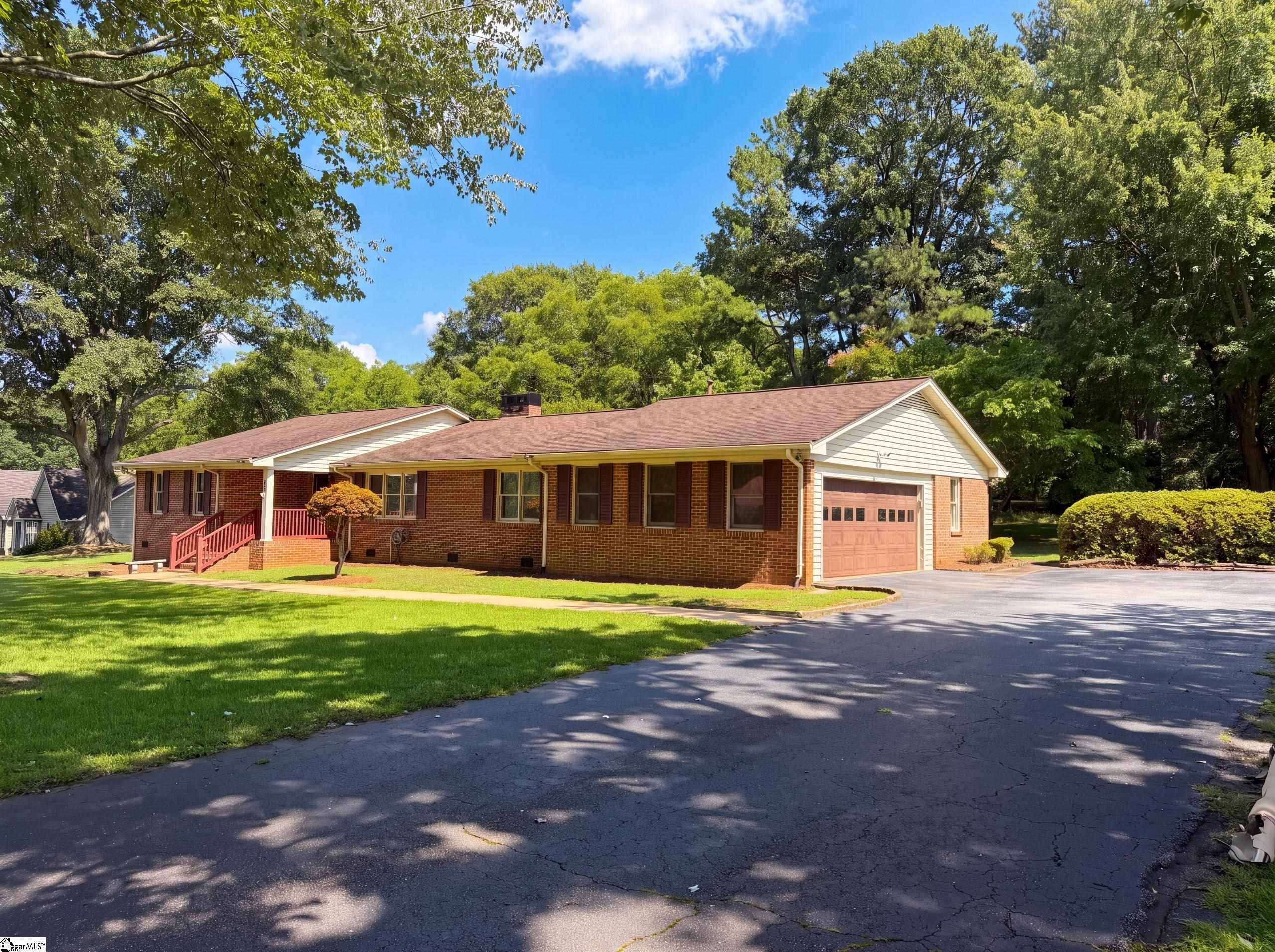 604 Meadowbrook Drive Property Photo 27