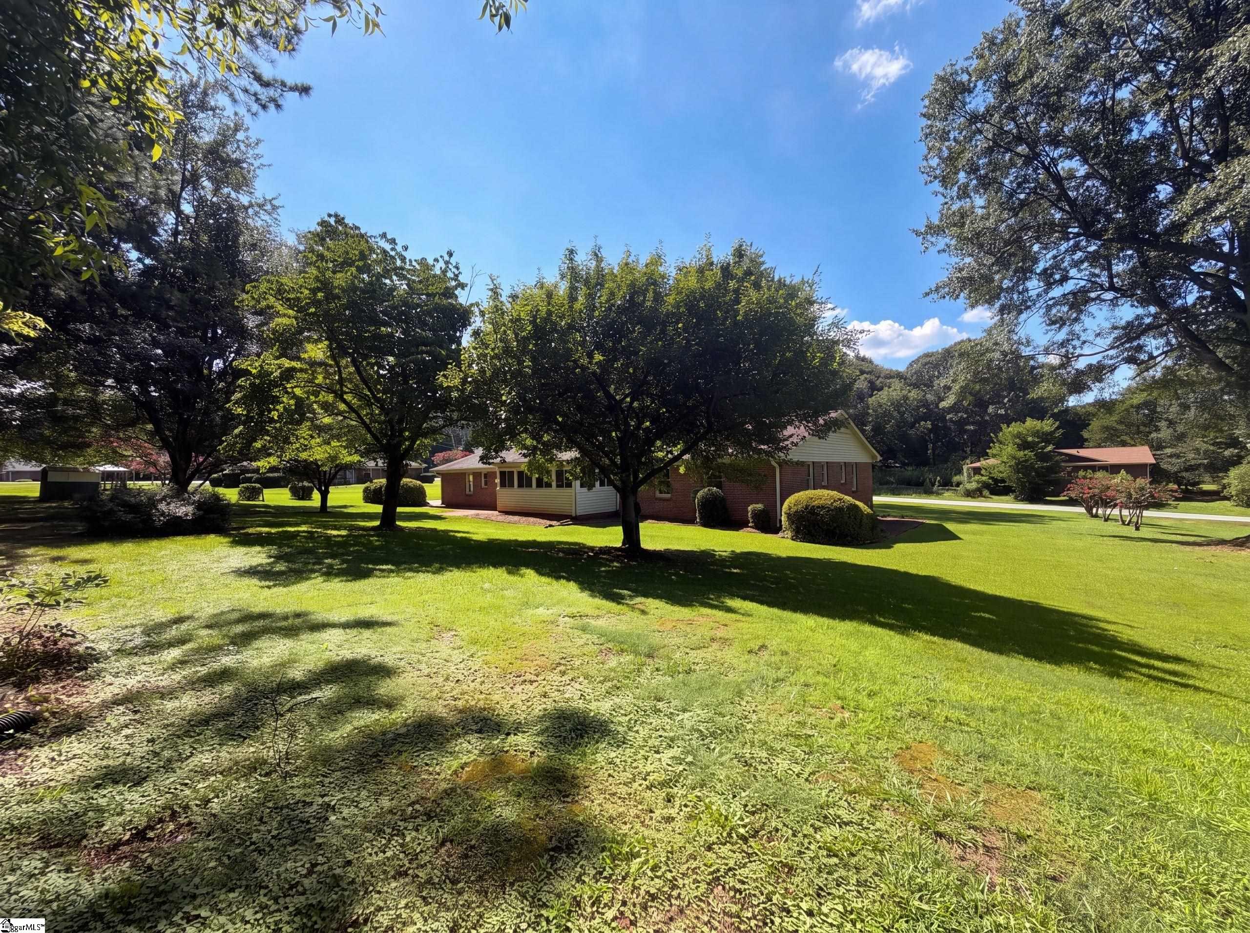 604 Meadowbrook Drive Property Photo 28