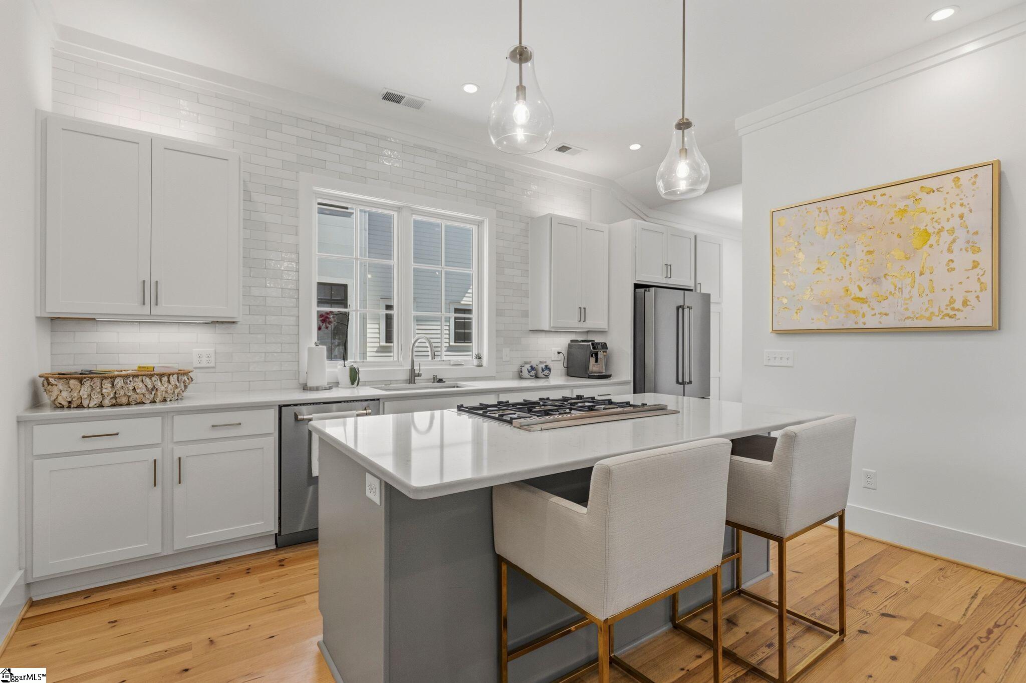 24 Claussen Avenue Property Photo 6