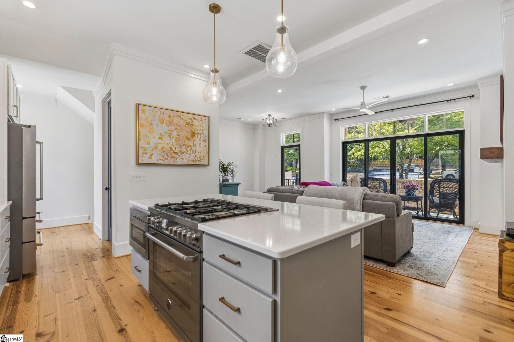 24 Claussen Avenue Property Photo 8