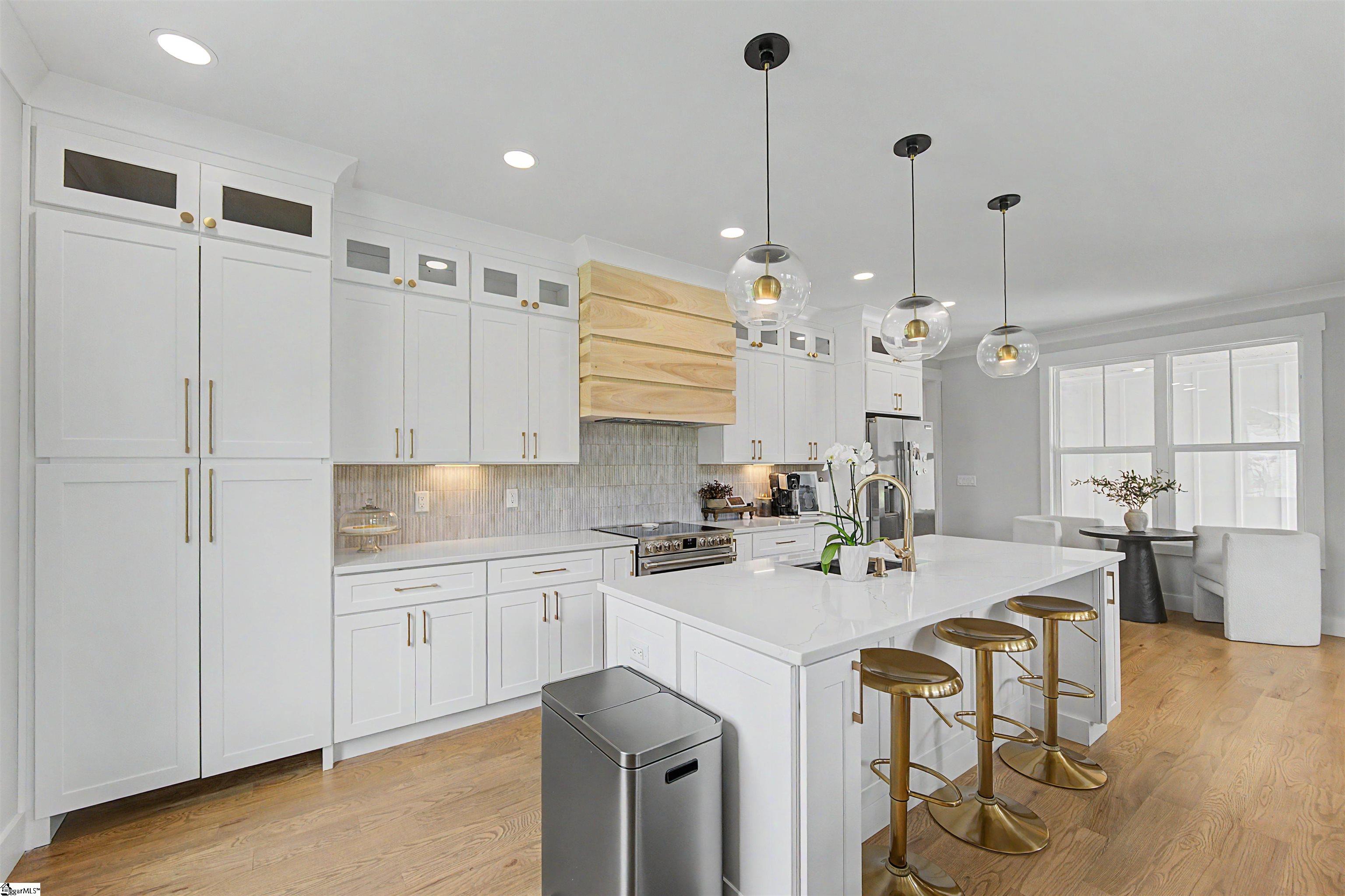 1598251 Property Photo 7