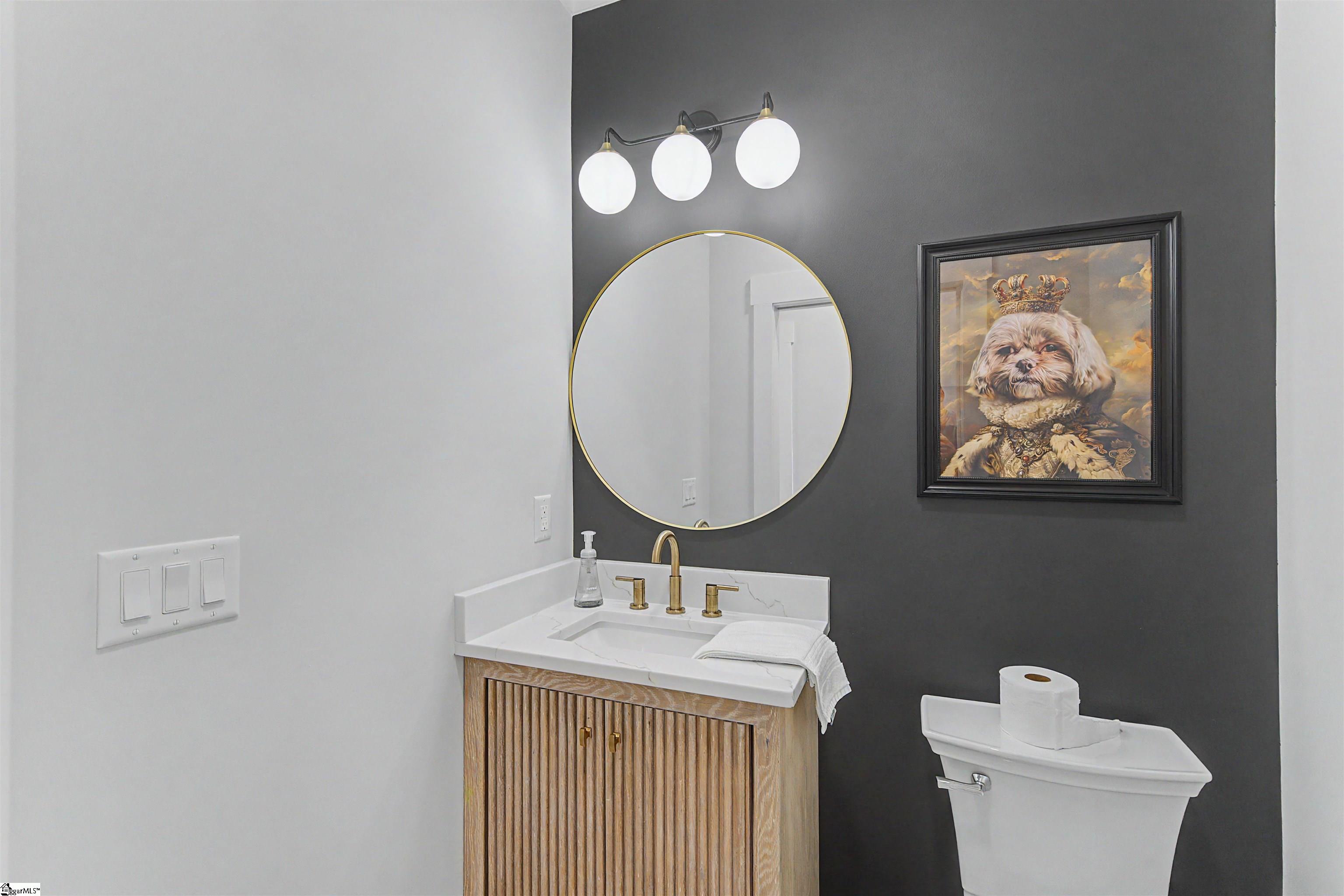 1598251 Property Photo 12