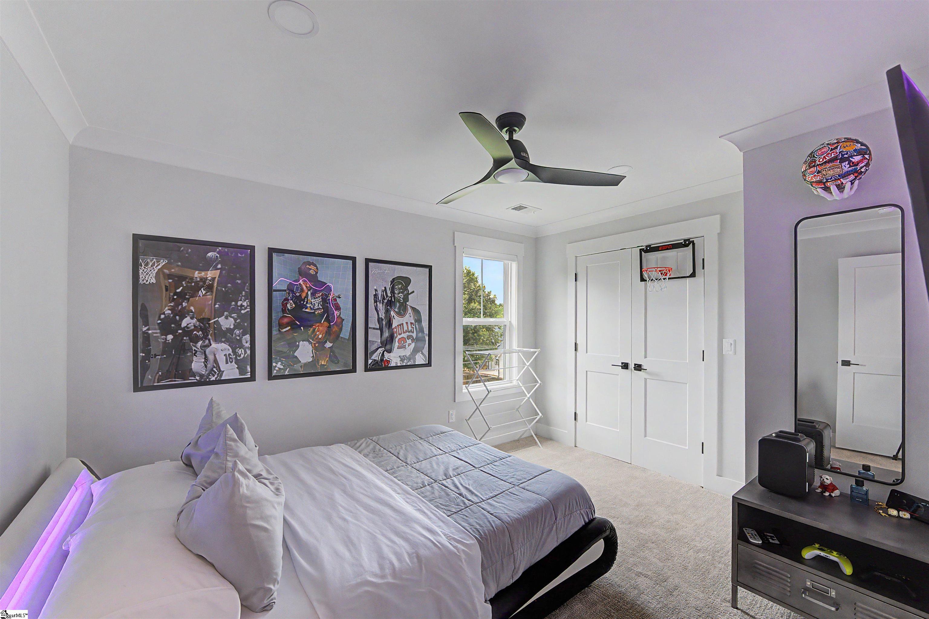 1598251 Property Photo 28