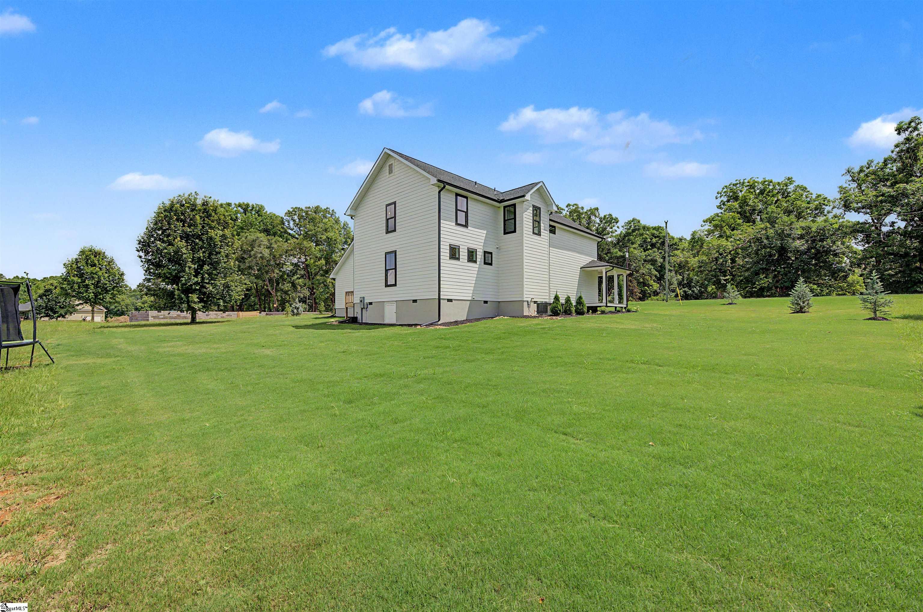 1598251 Property Photo 38