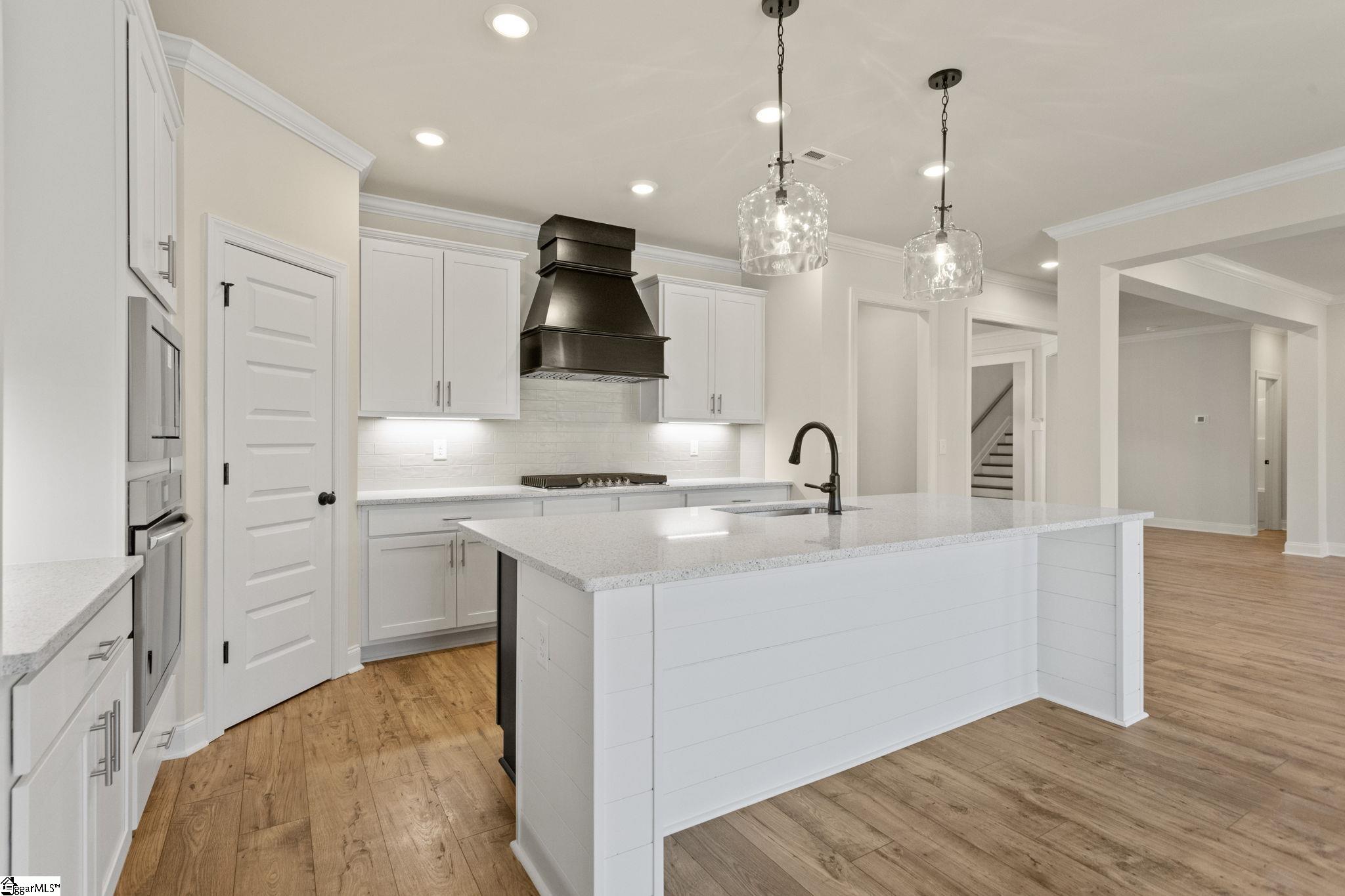 110 Nannies Circle Property Photo 12