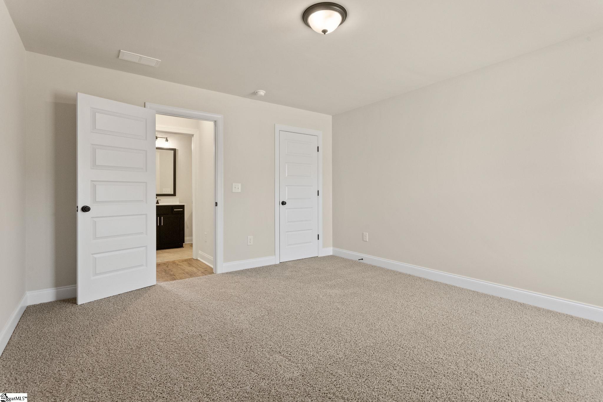 110 Nannies Circle Property Photo 20