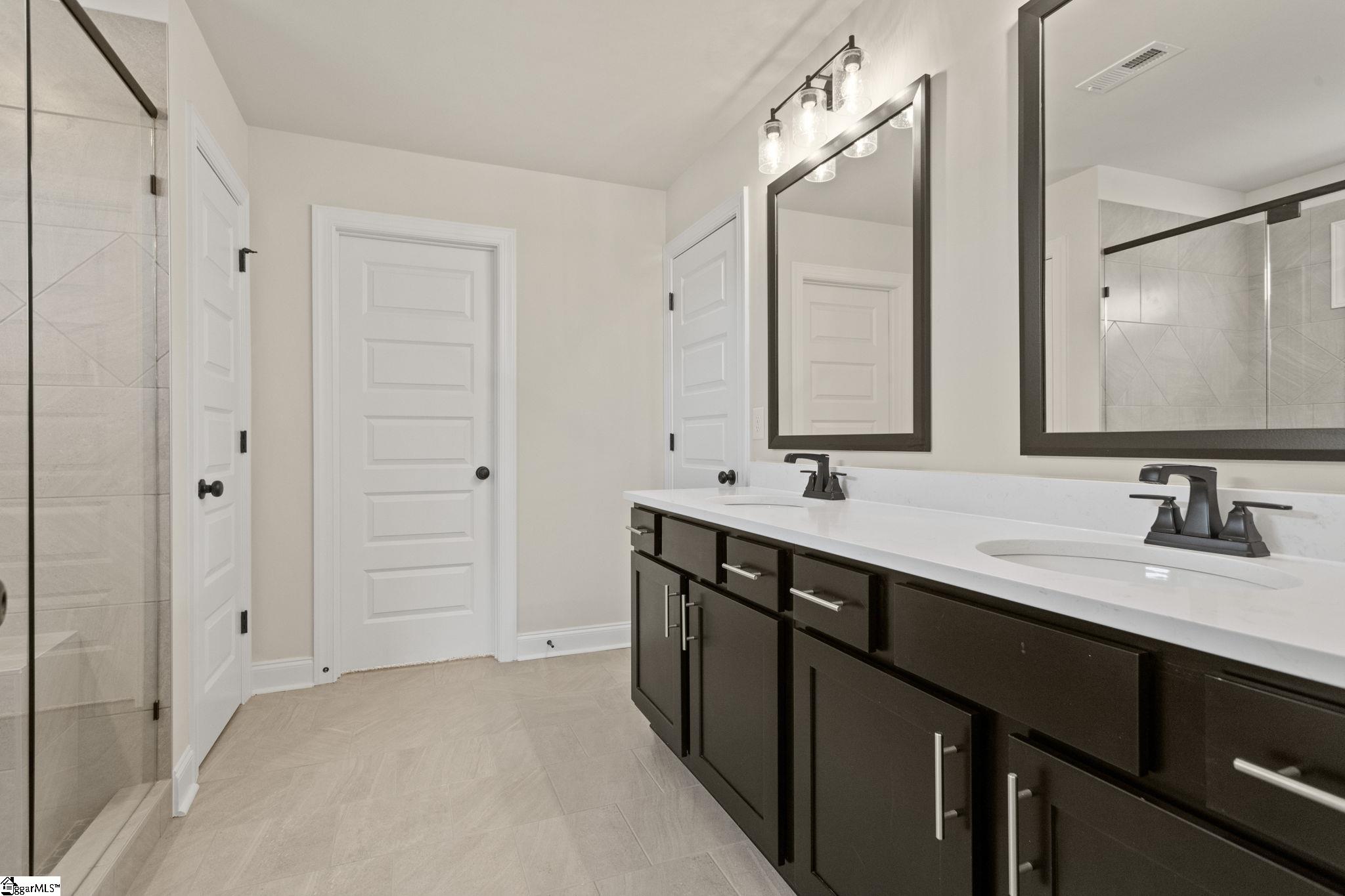 110 Nannies Circle Property Photo 28