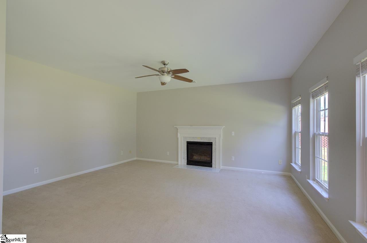 210 Highgate Circle Property Photo 25