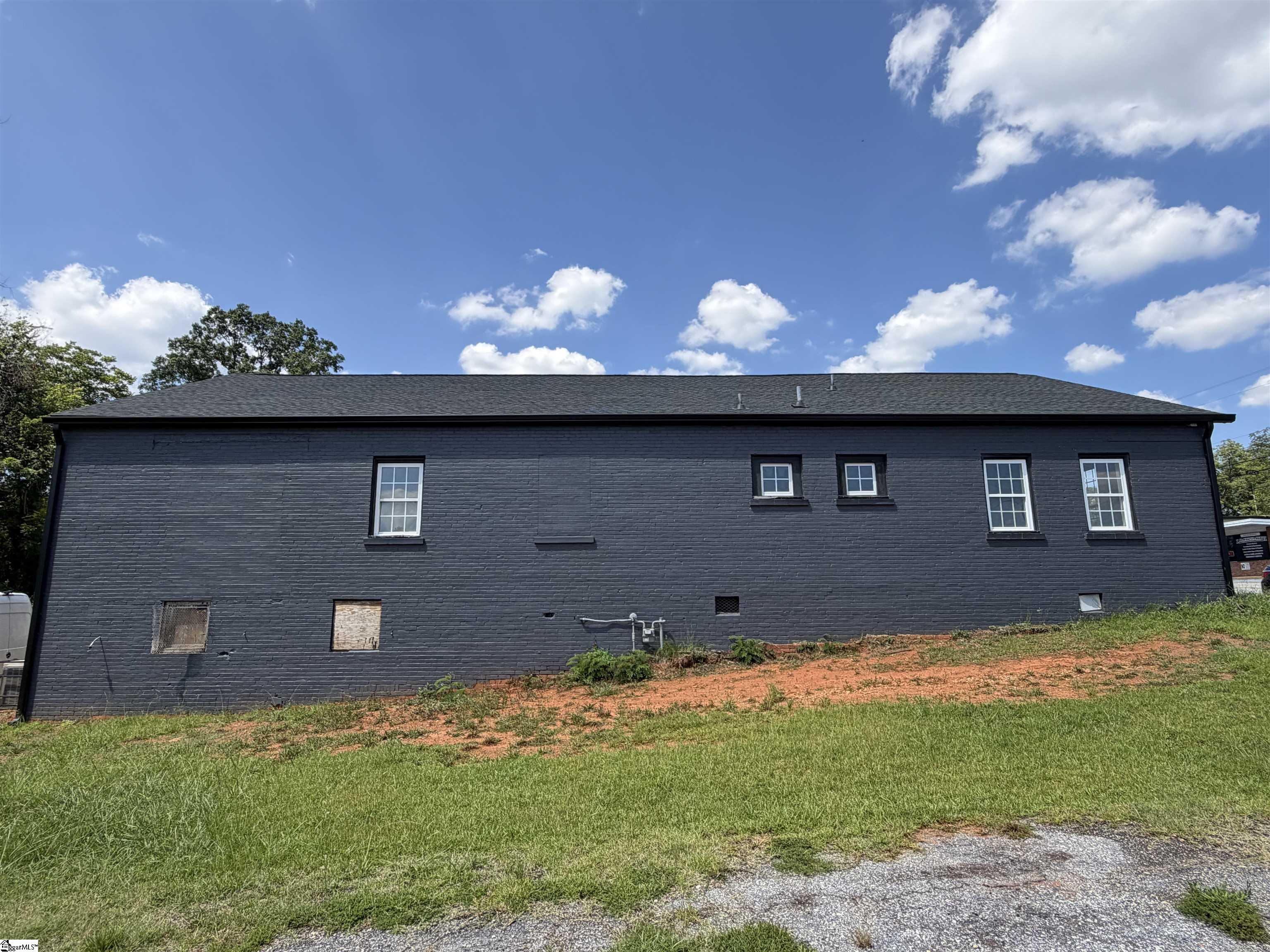 180 John B White Sr Boulevard Property Photo 3