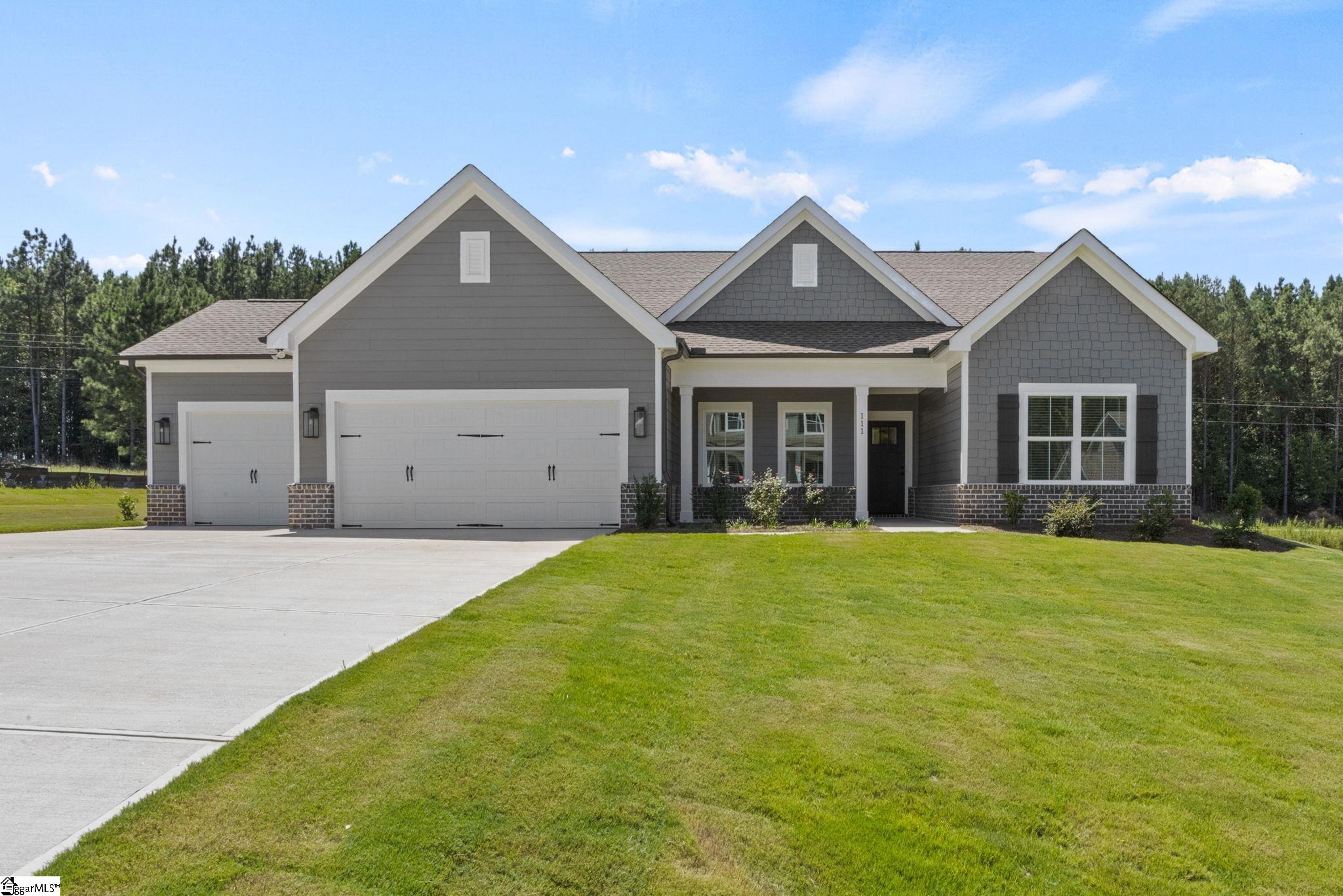 111 Nannies Circle Property Photo 1
