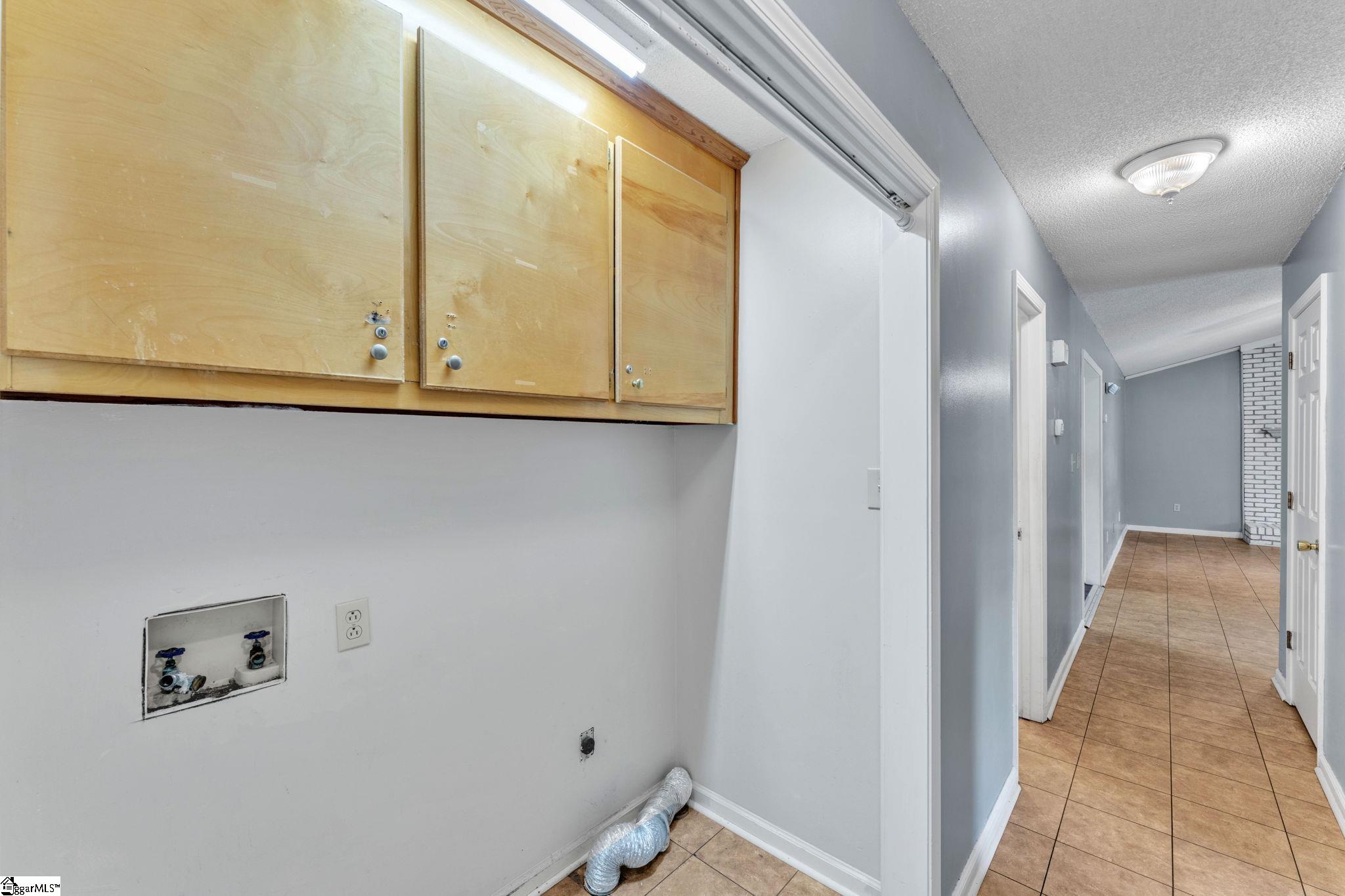 109 Georges Knoll Property Photo 23