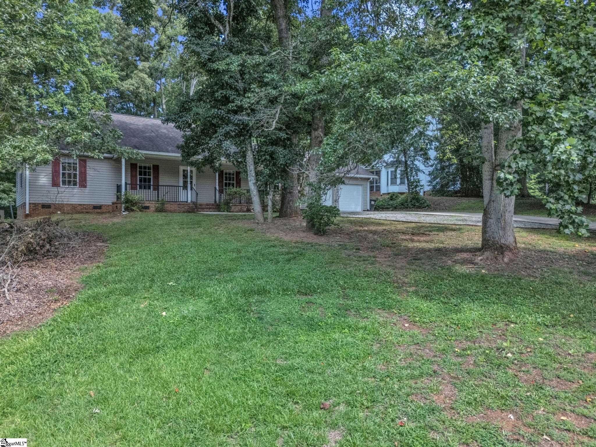 109 Georges Knoll Property Photo 25