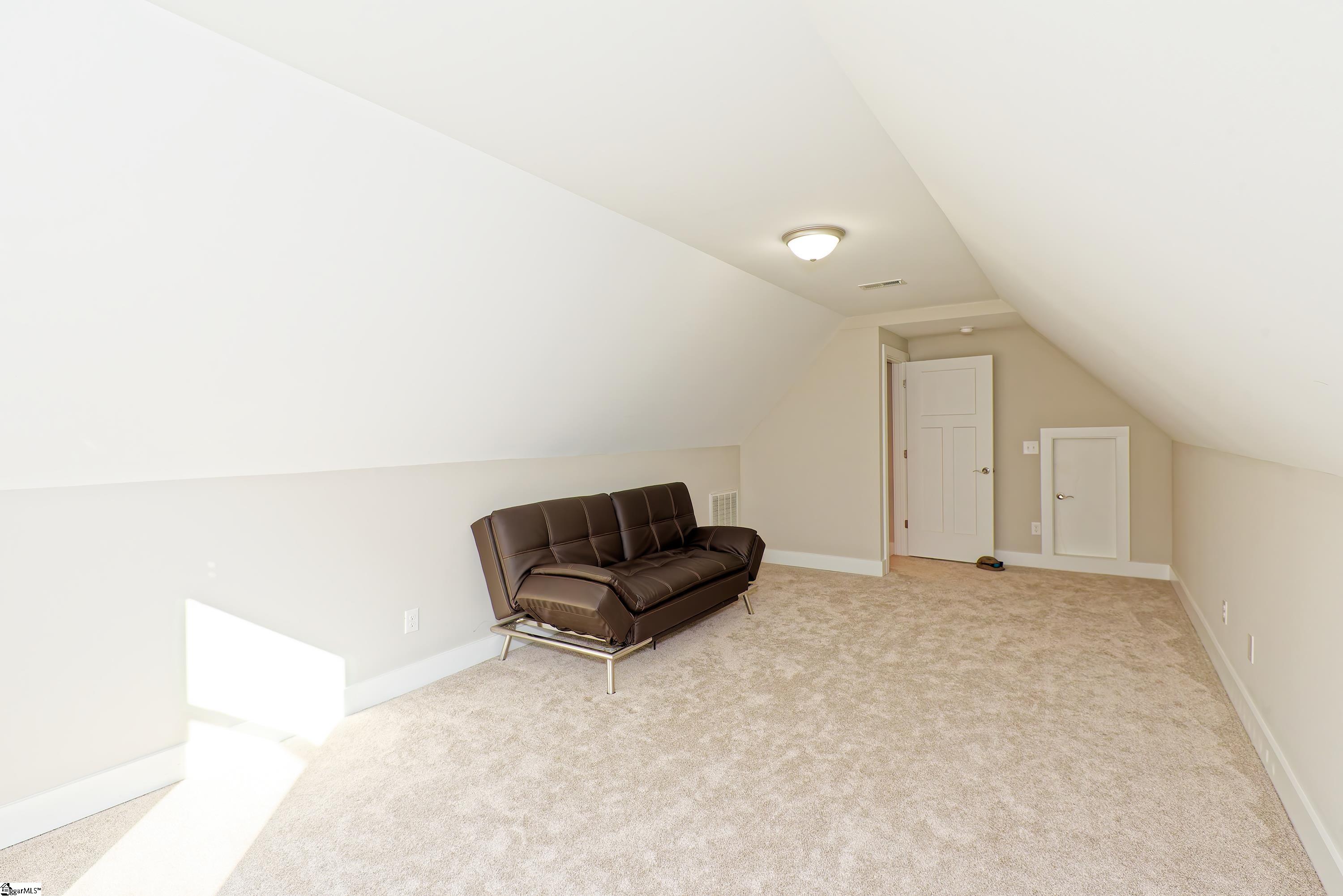 190 Eastberrys Creek Drive Property Photo 26