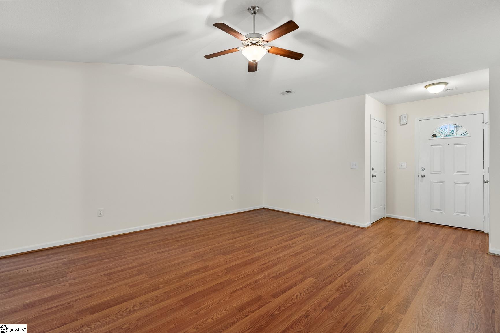 104 Belspring Lane Property Photo 8