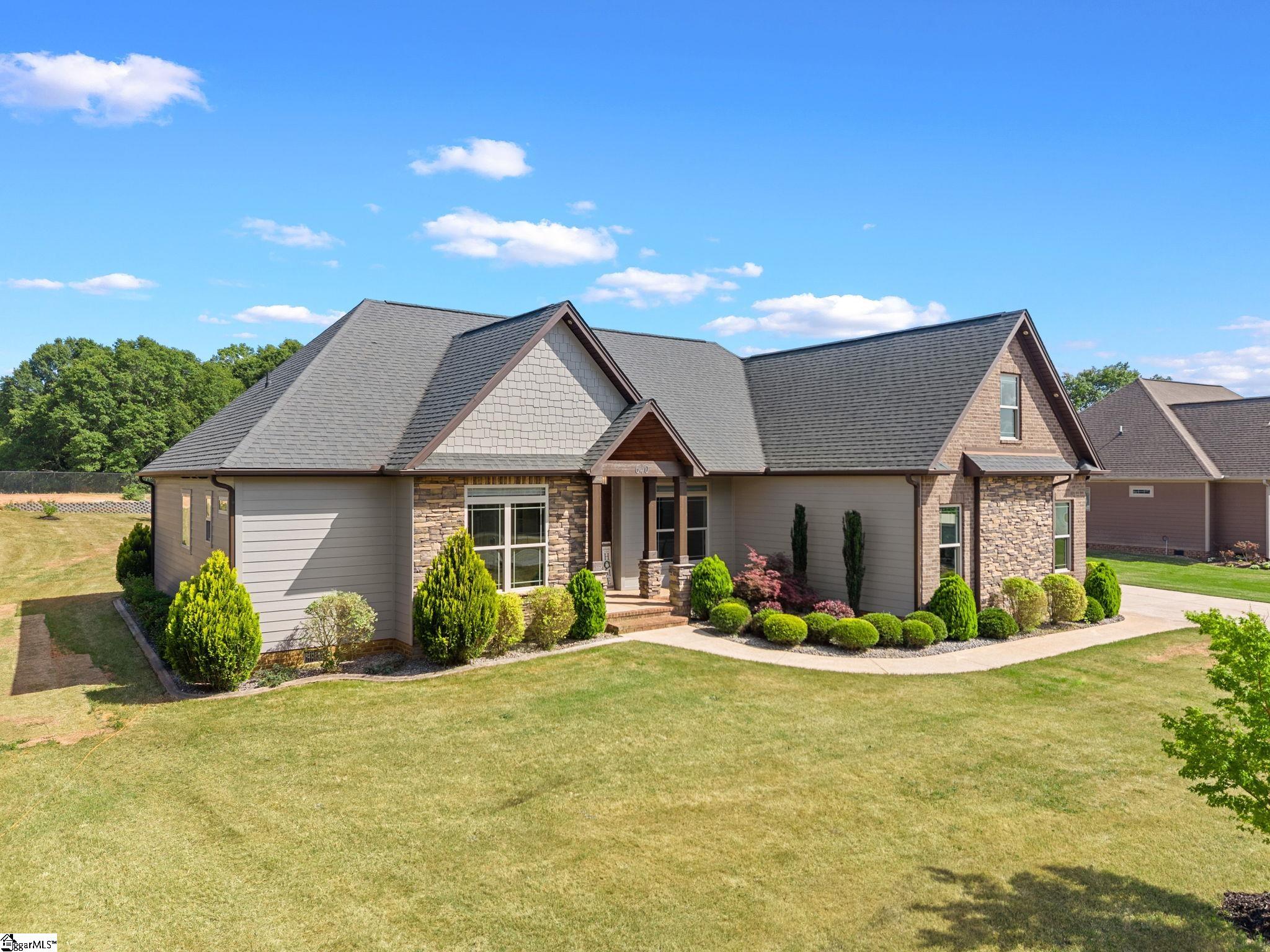 640 Double Bridge Road Property Photo 2