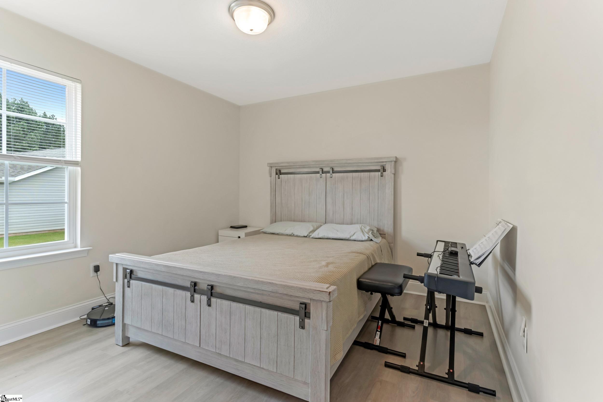 124 Lily Way Property Photo 23