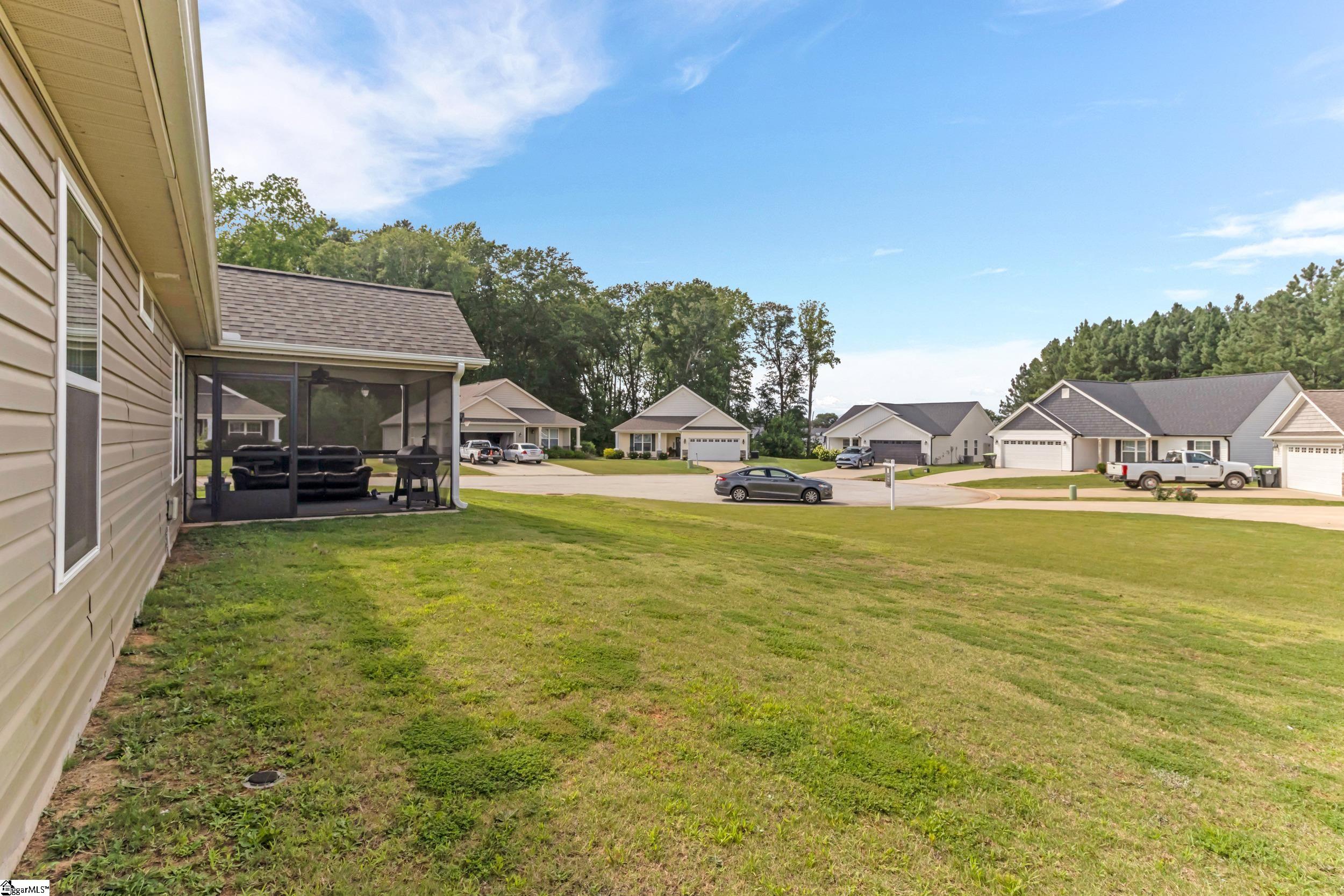 124 Lily Way Property Photo 29
