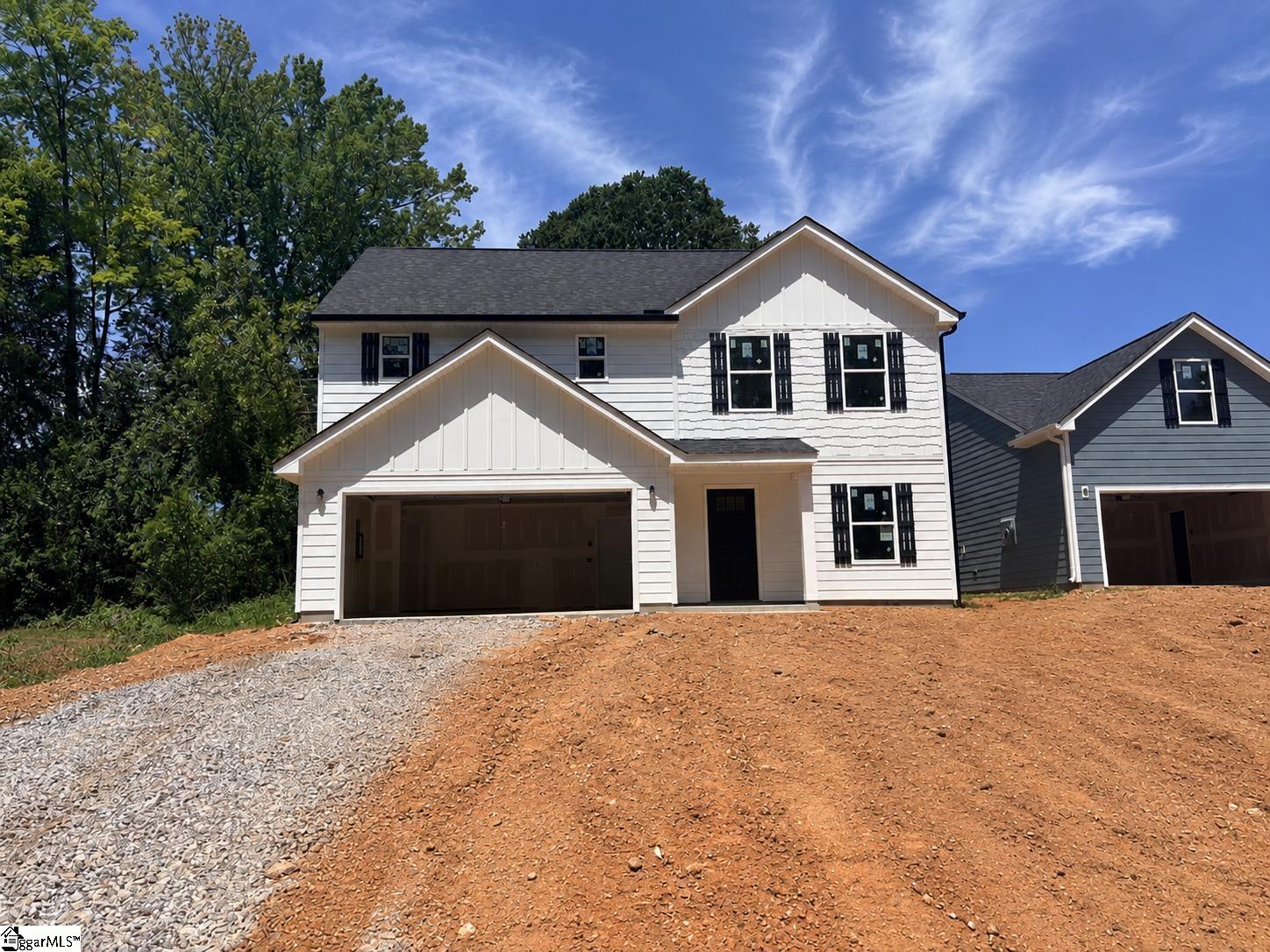 405 Lake Circle Drive Property Photo 1