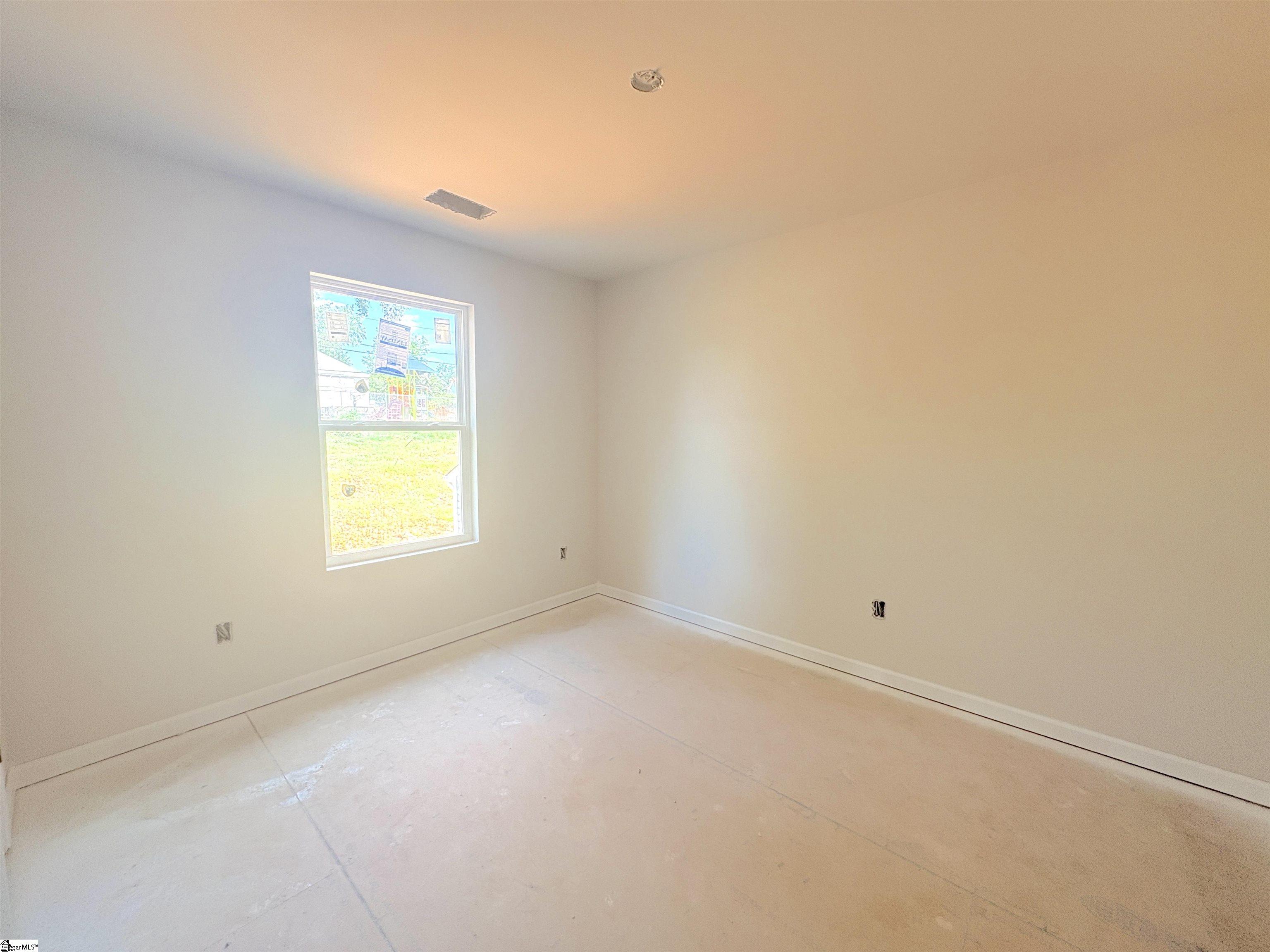 405 Lake Circle Drive Property Photo 11