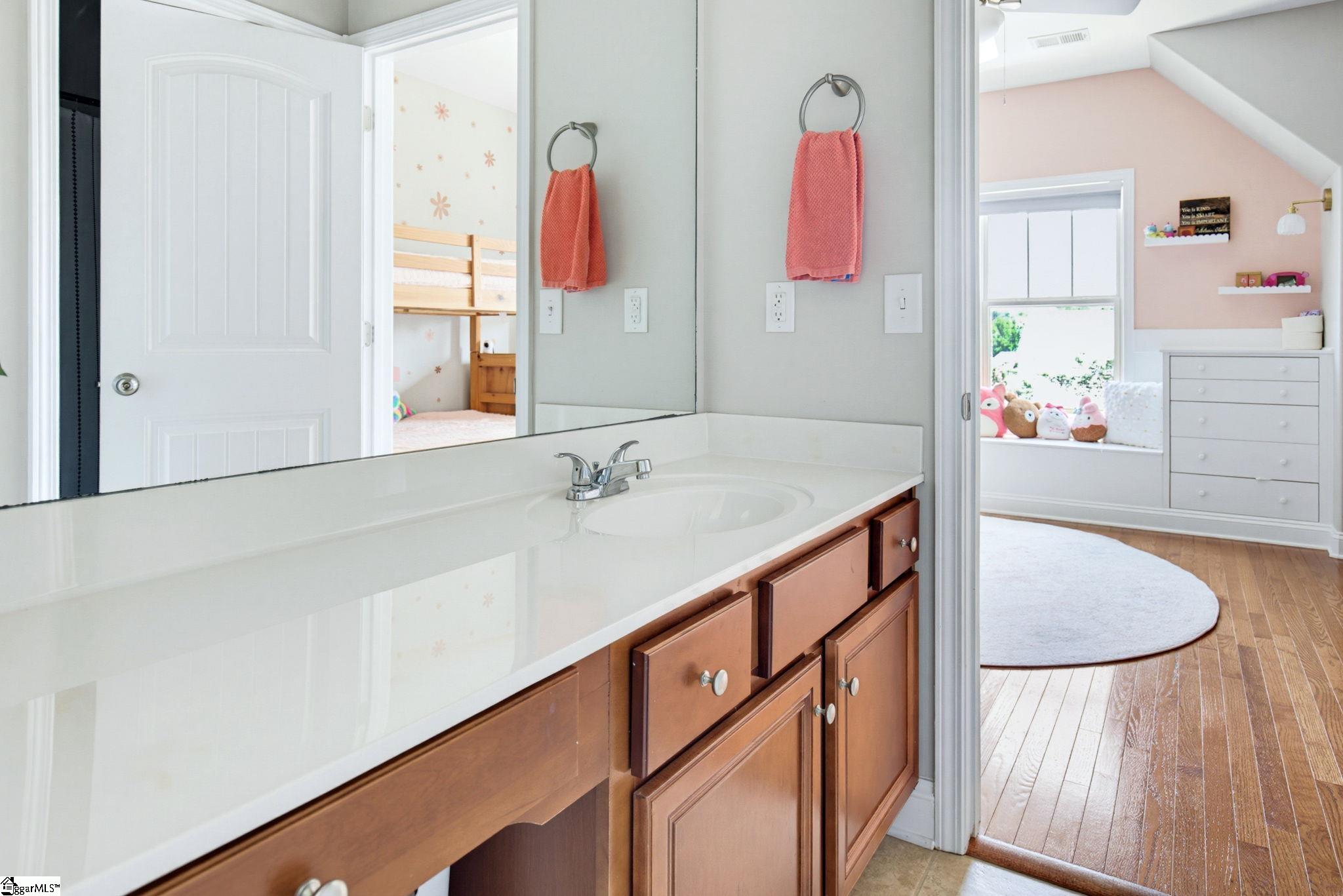 124 Claiborne Road Property Photo 32