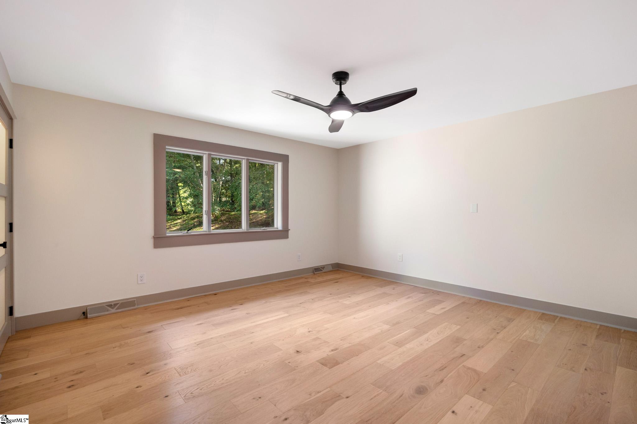 208 Eastland Drive Property Photo 20