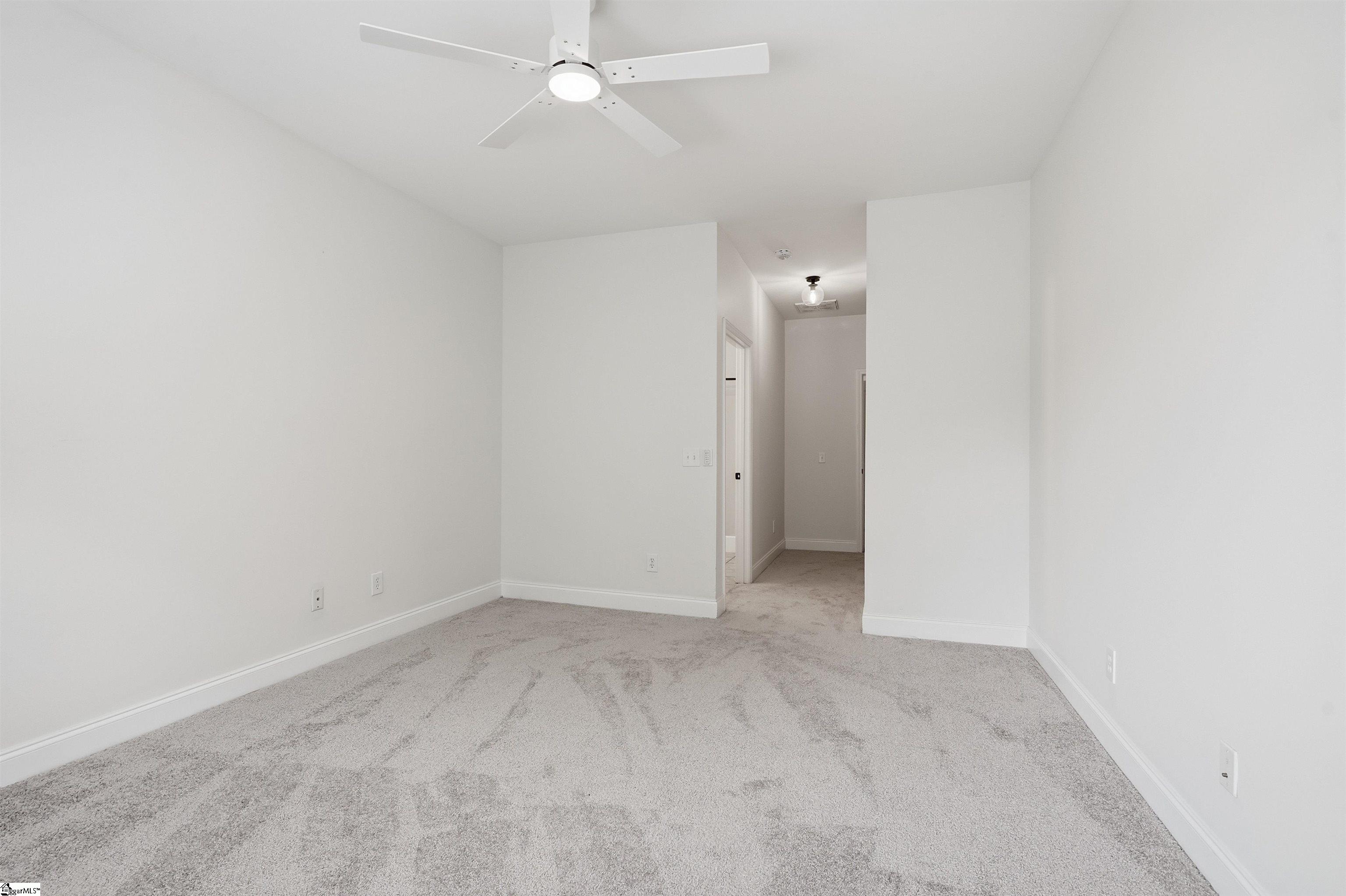 523 E Perkins Creek Road Property Photo 17