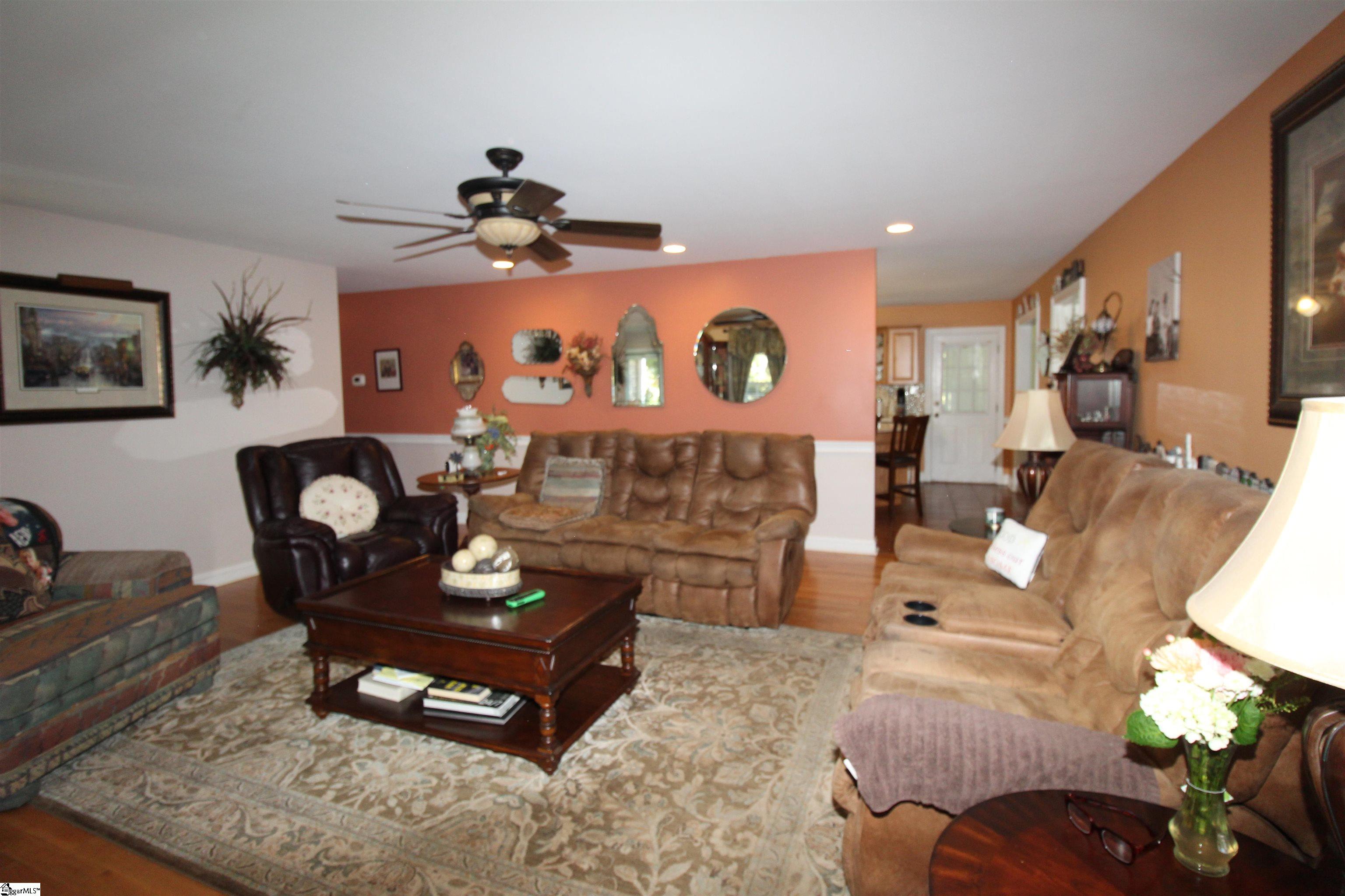 178 Tuscany Lane Property Photo 7