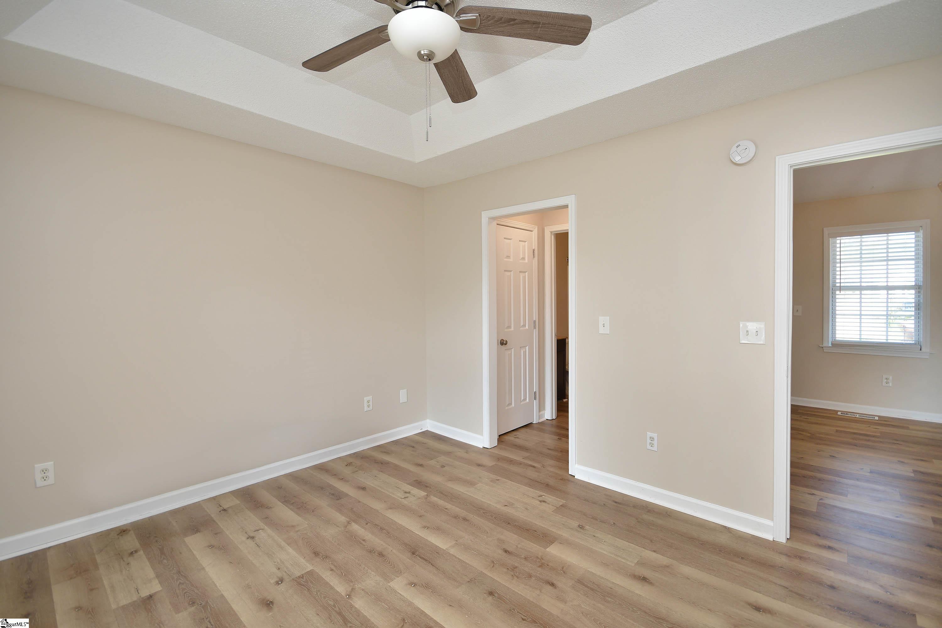 8 Montvale Drive Property Photo 19