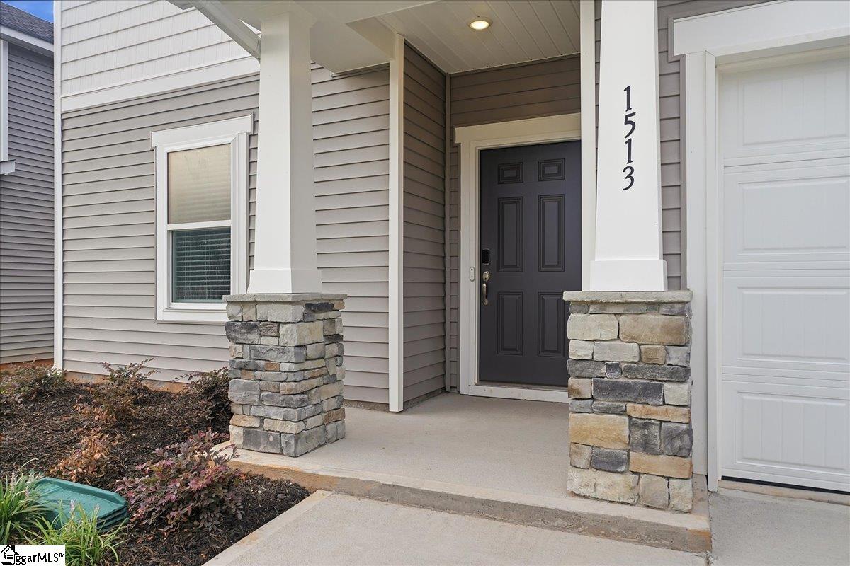 1513 Switchback Circle Property Photo 5
