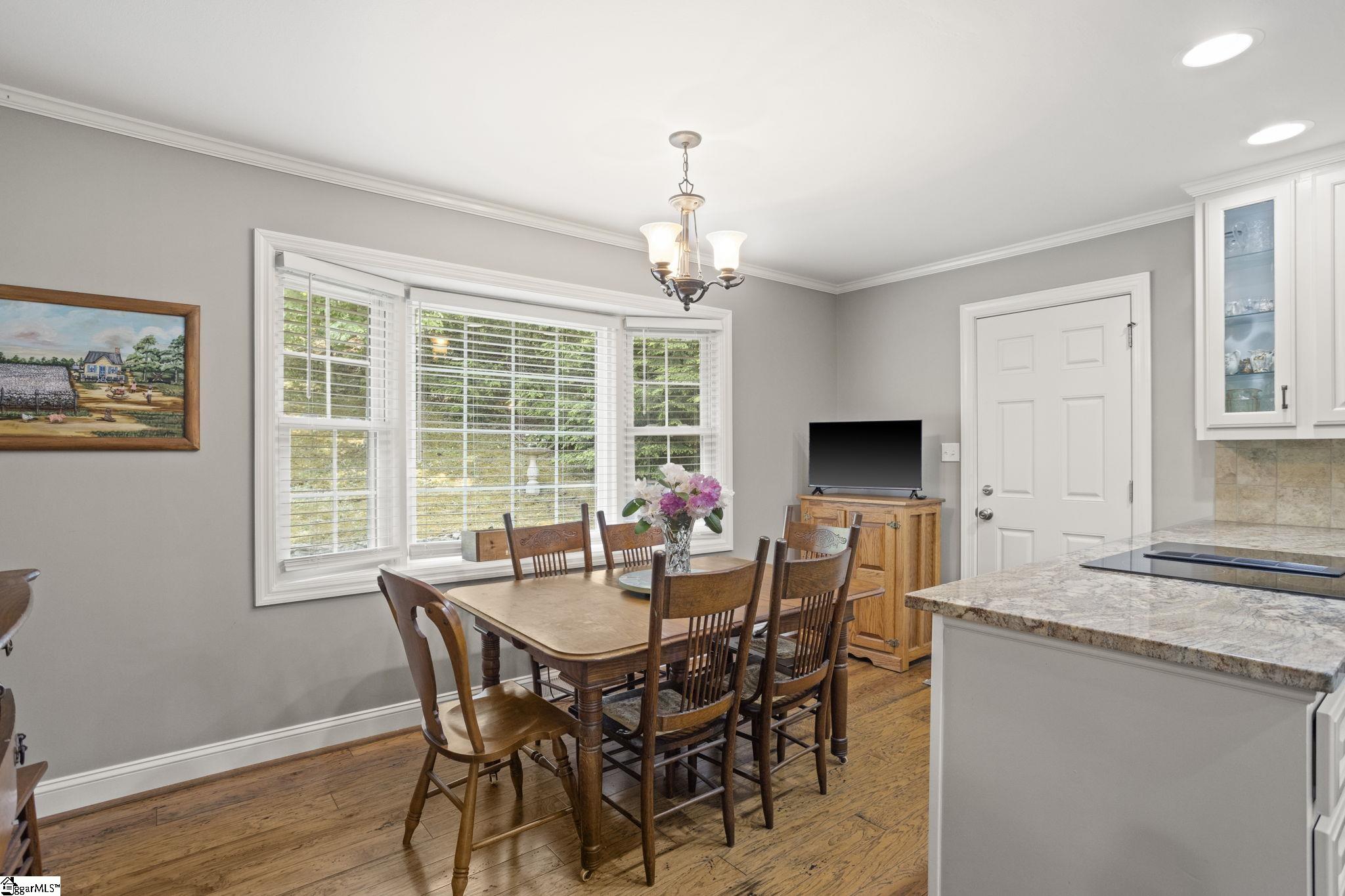 651 Altamont Road Property Photo 16