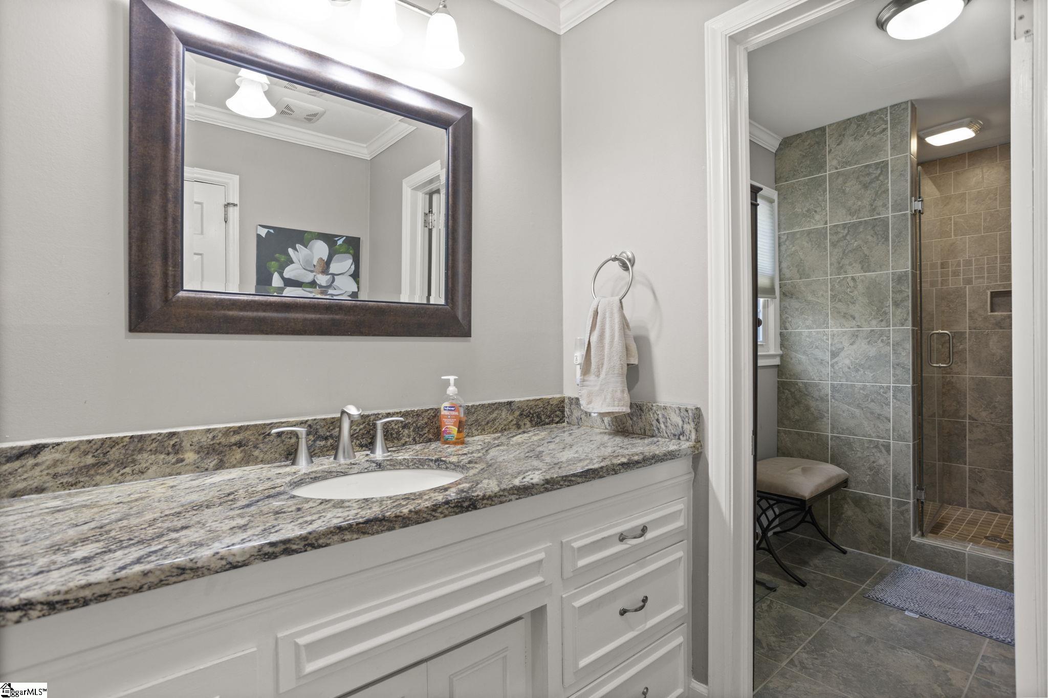 651 Altamont Road Property Photo 17