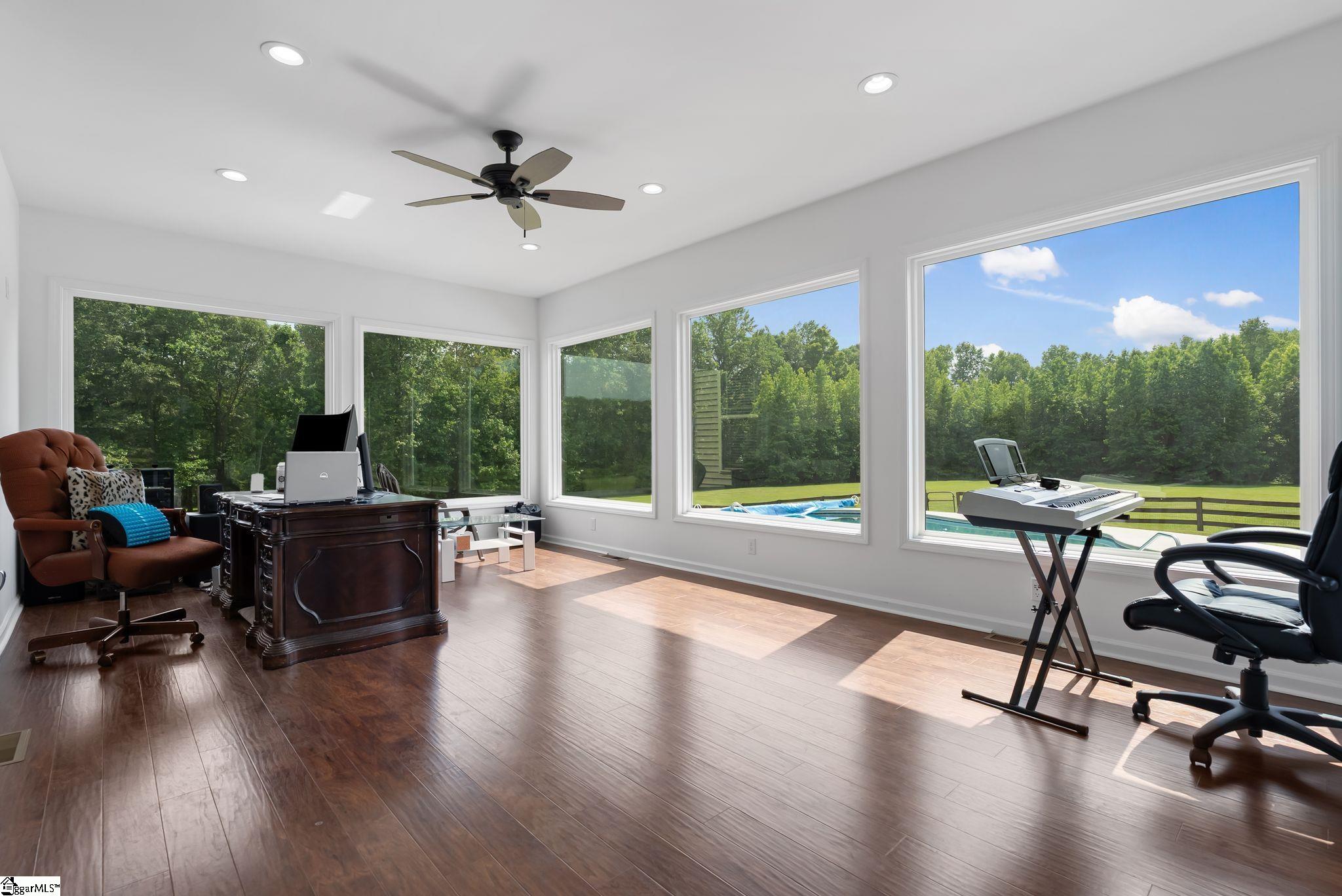 26 Fancy Lane Property Photo 48