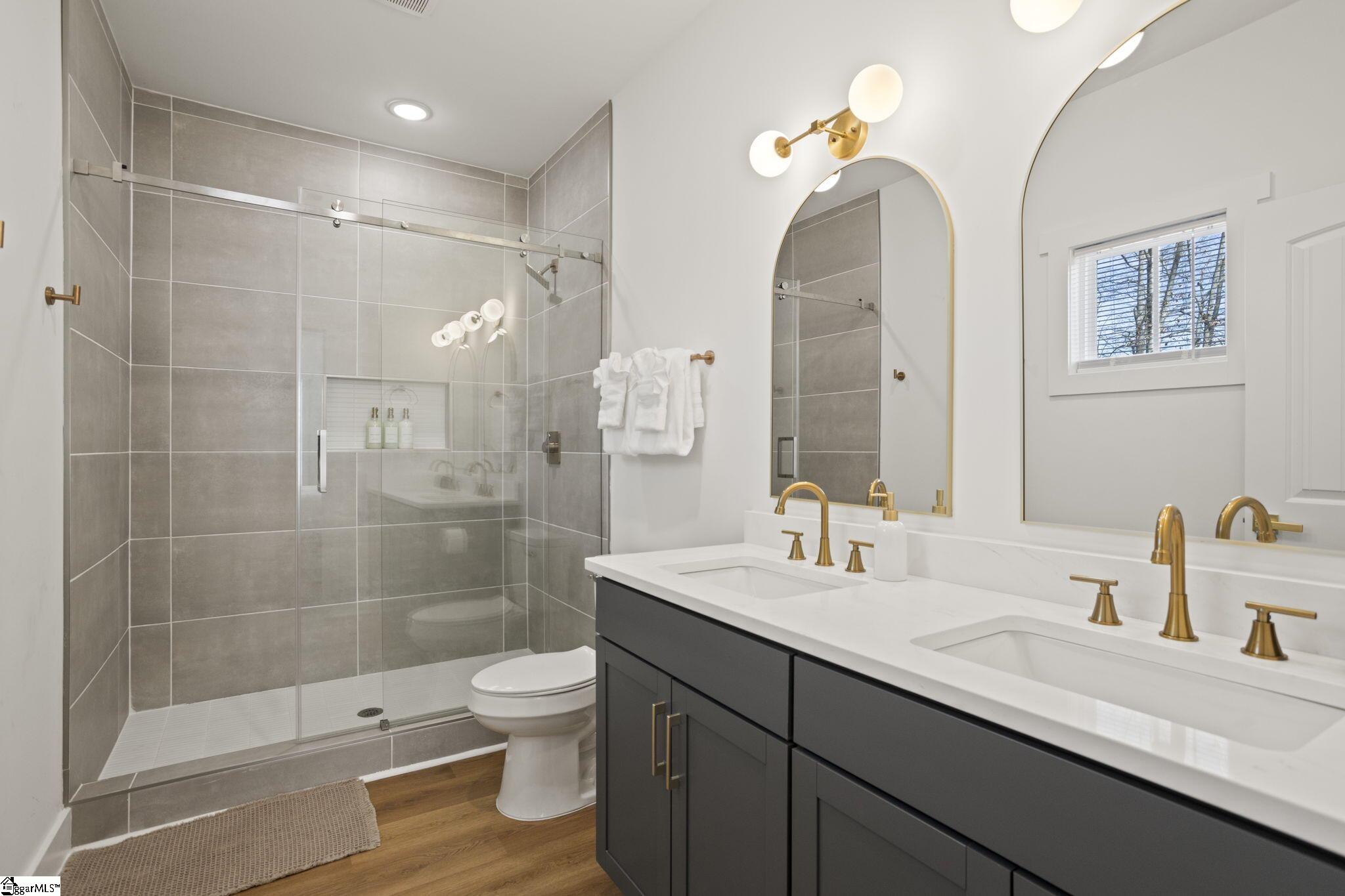 13 Shubuta Court Property Photo 9