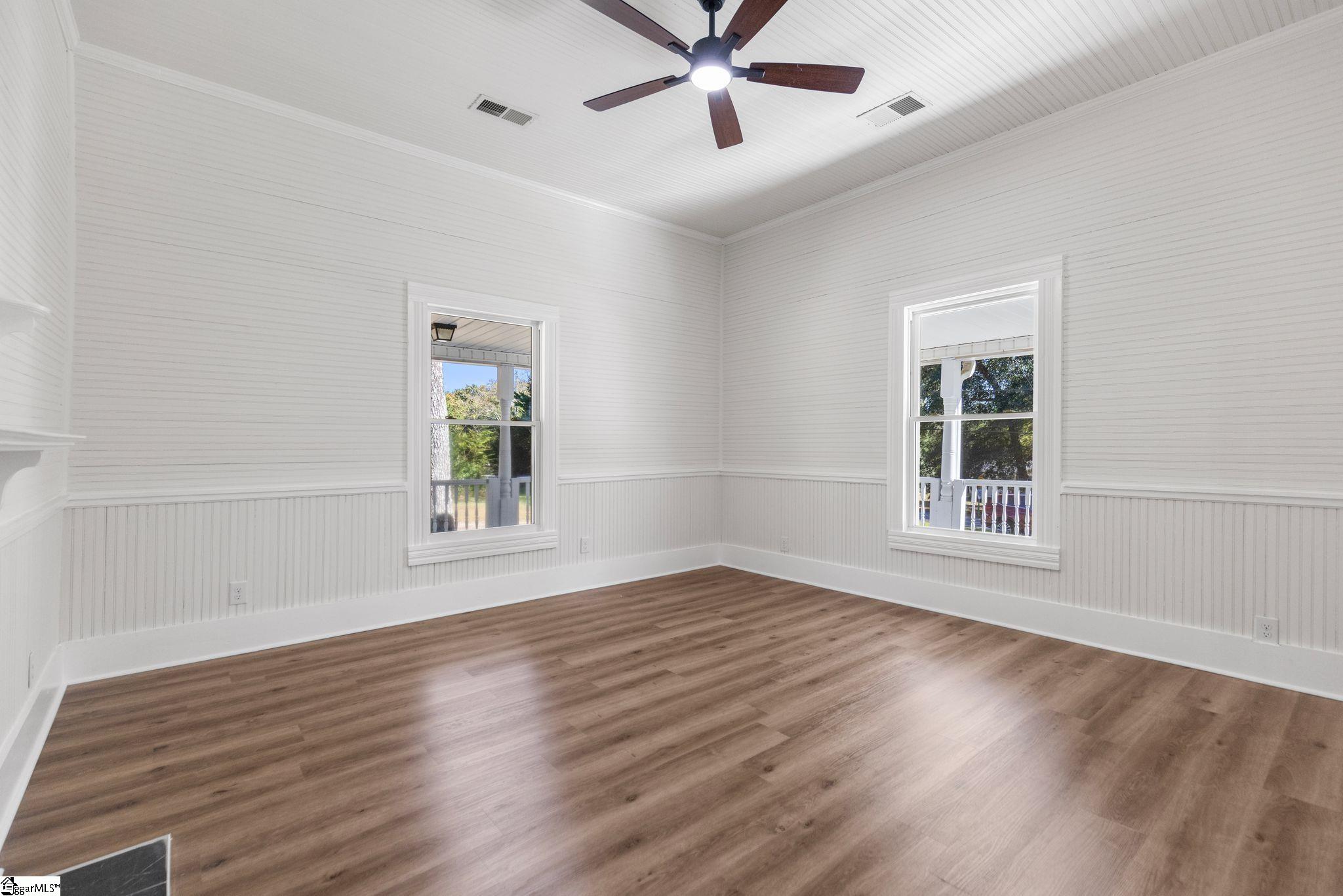 36 Dendy Street Property Photo 6