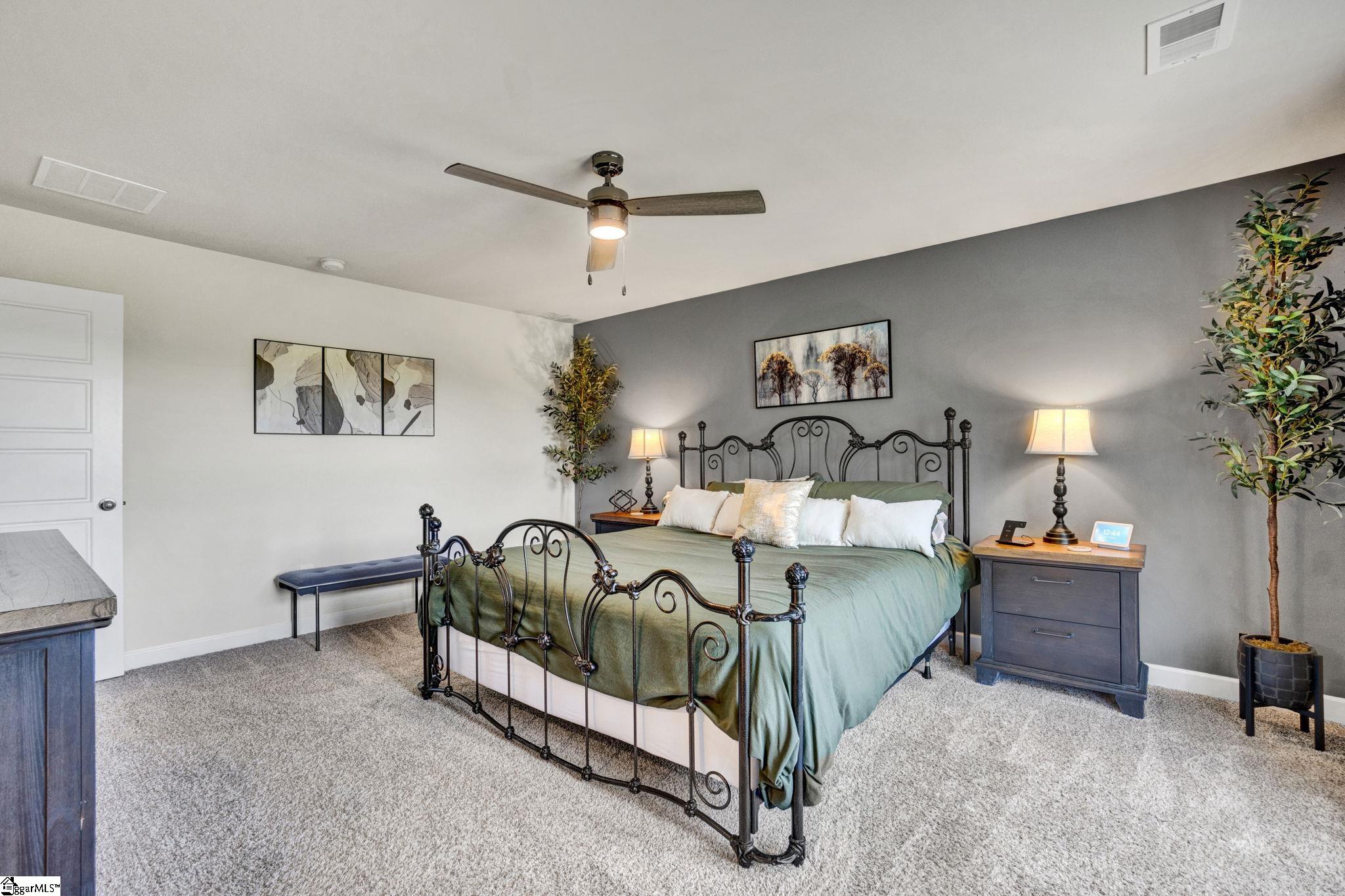 532 Summit View Property Photo 21