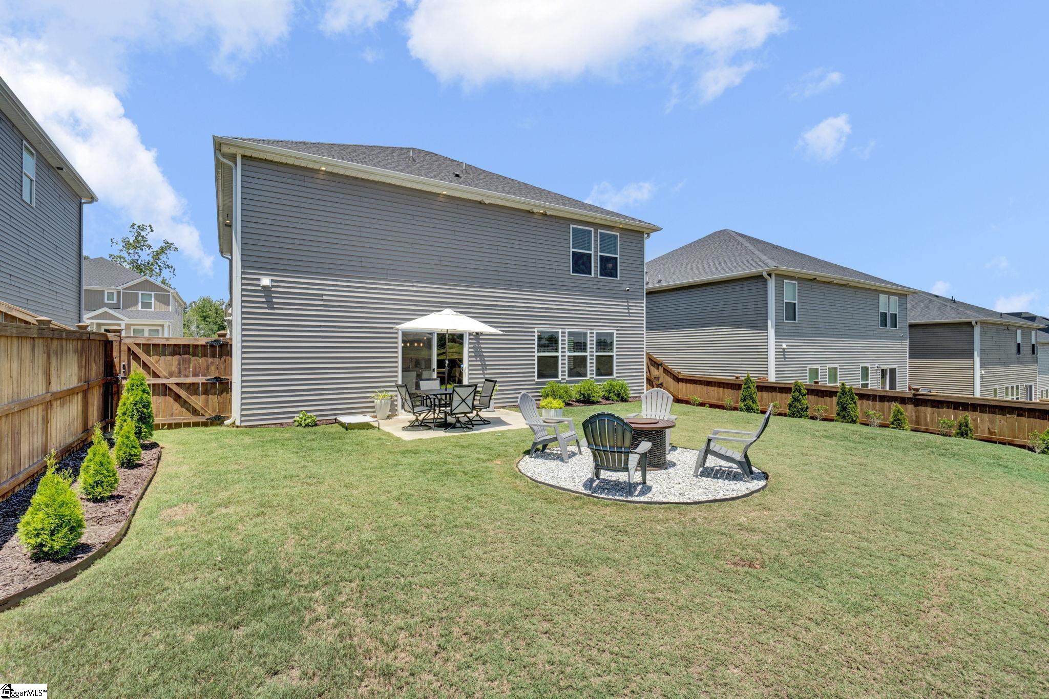 532 Summit View Property Photo 43