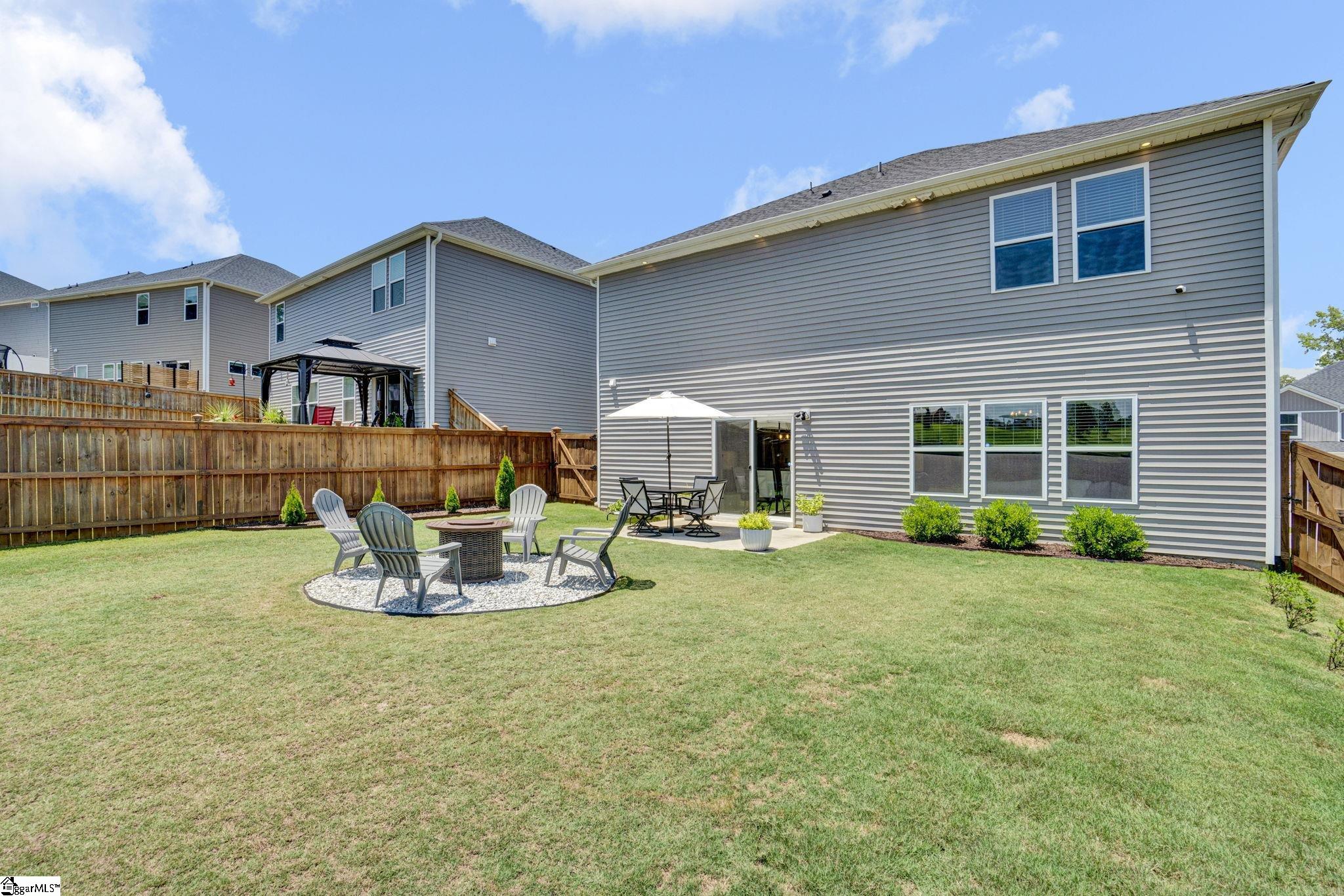 532 Summit View Property Photo 45
