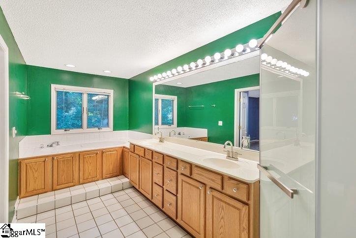 123 Forest Drive Property Photo 15