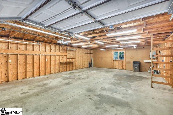 123 Forest Drive Property Photo 28