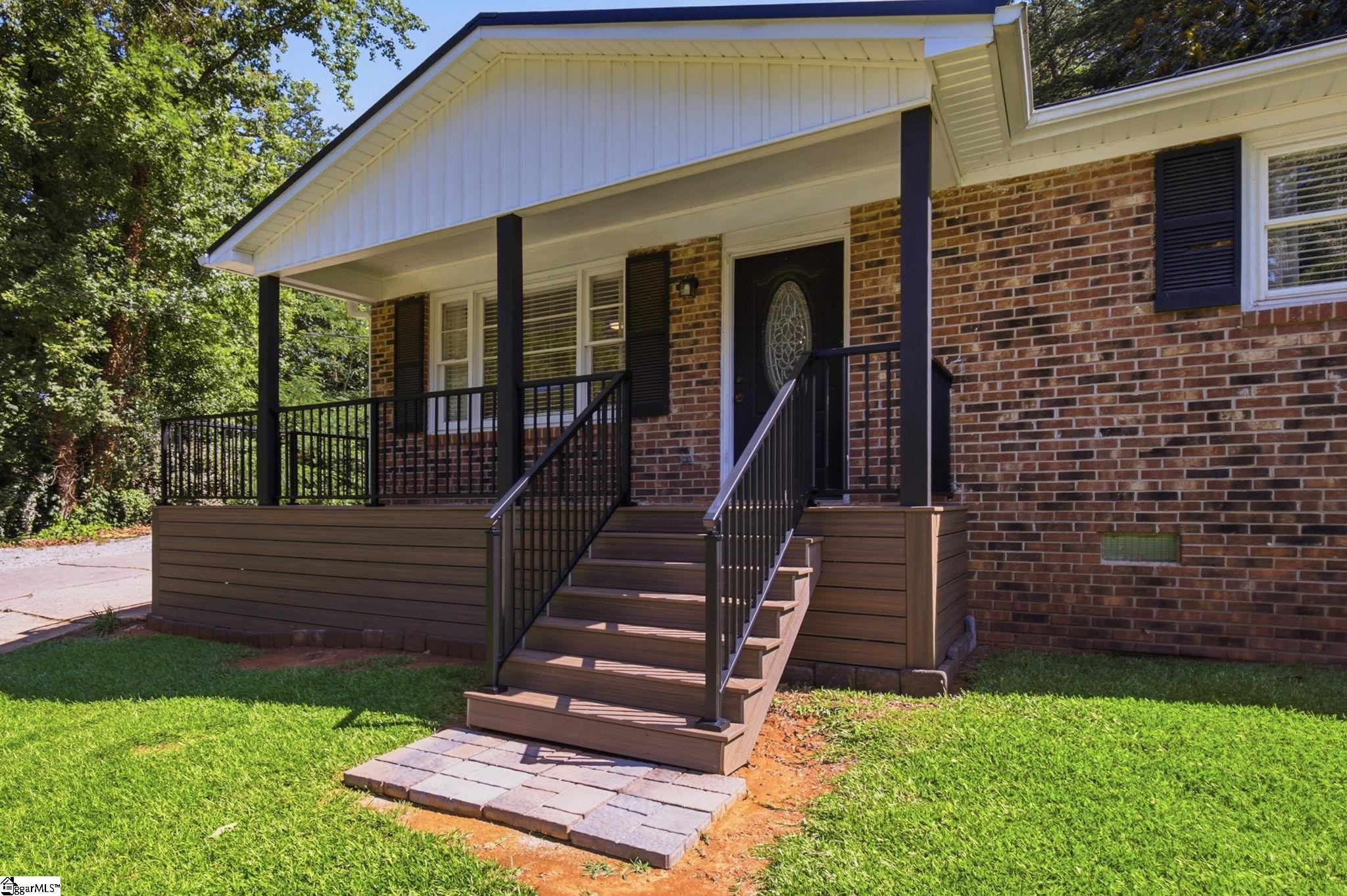 30 Dogwood Drive Property Photo 3