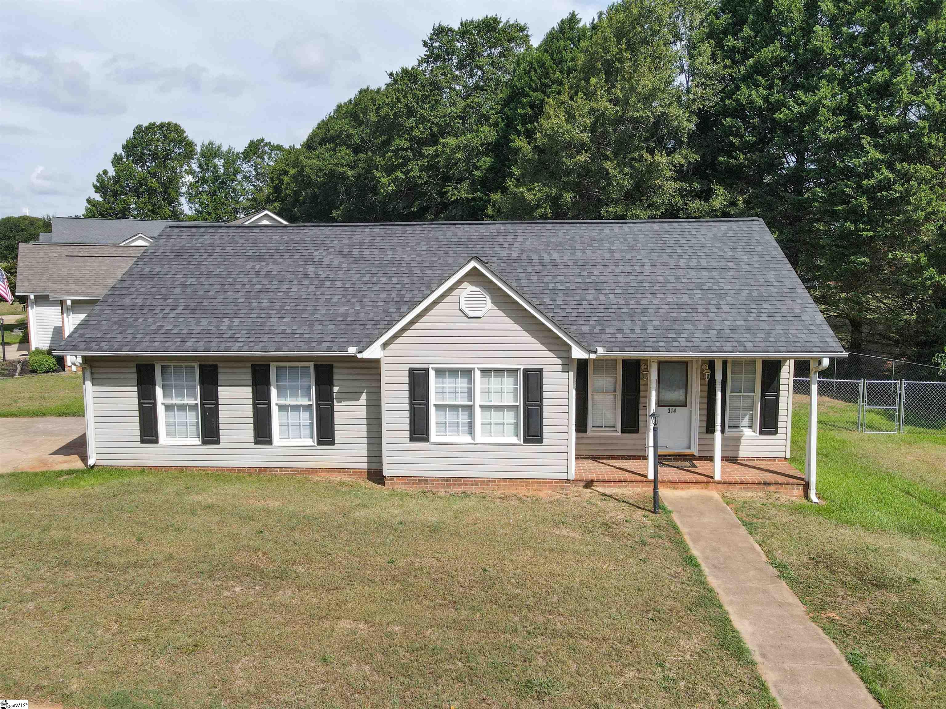 314 Brianna Drive Property Photo 1