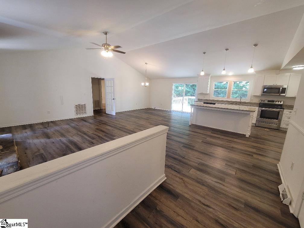 309 Seabury Drive Property Photo 2
